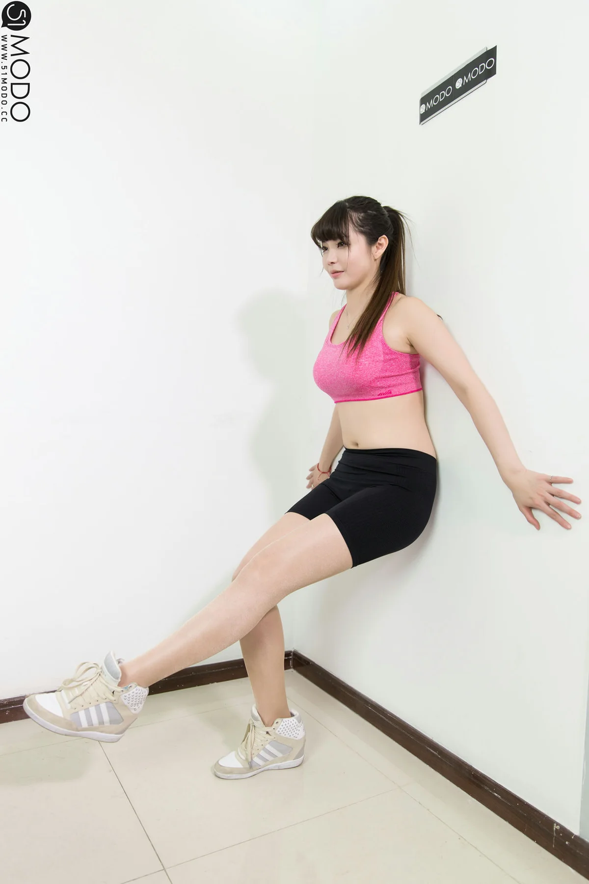 51Modo女神美腿杂志 Vol.003 女神美腿杂志 Extra 特刊3 - 5