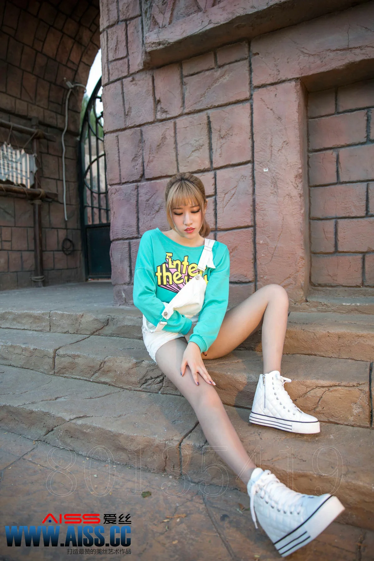 AISS爱丝 No.071 《何冉的假期》 - 1