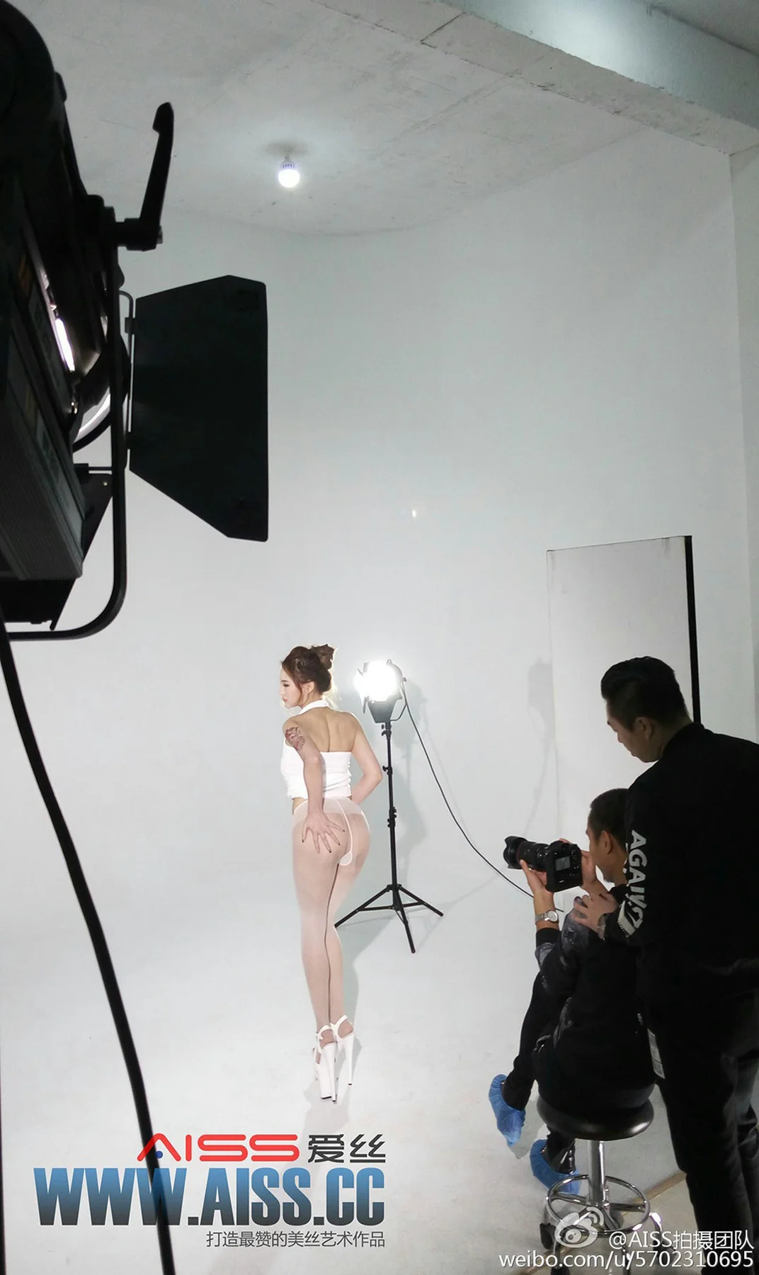 AISS爱丝 No.074 圣诞丝袜狂欢 预览版 - 3