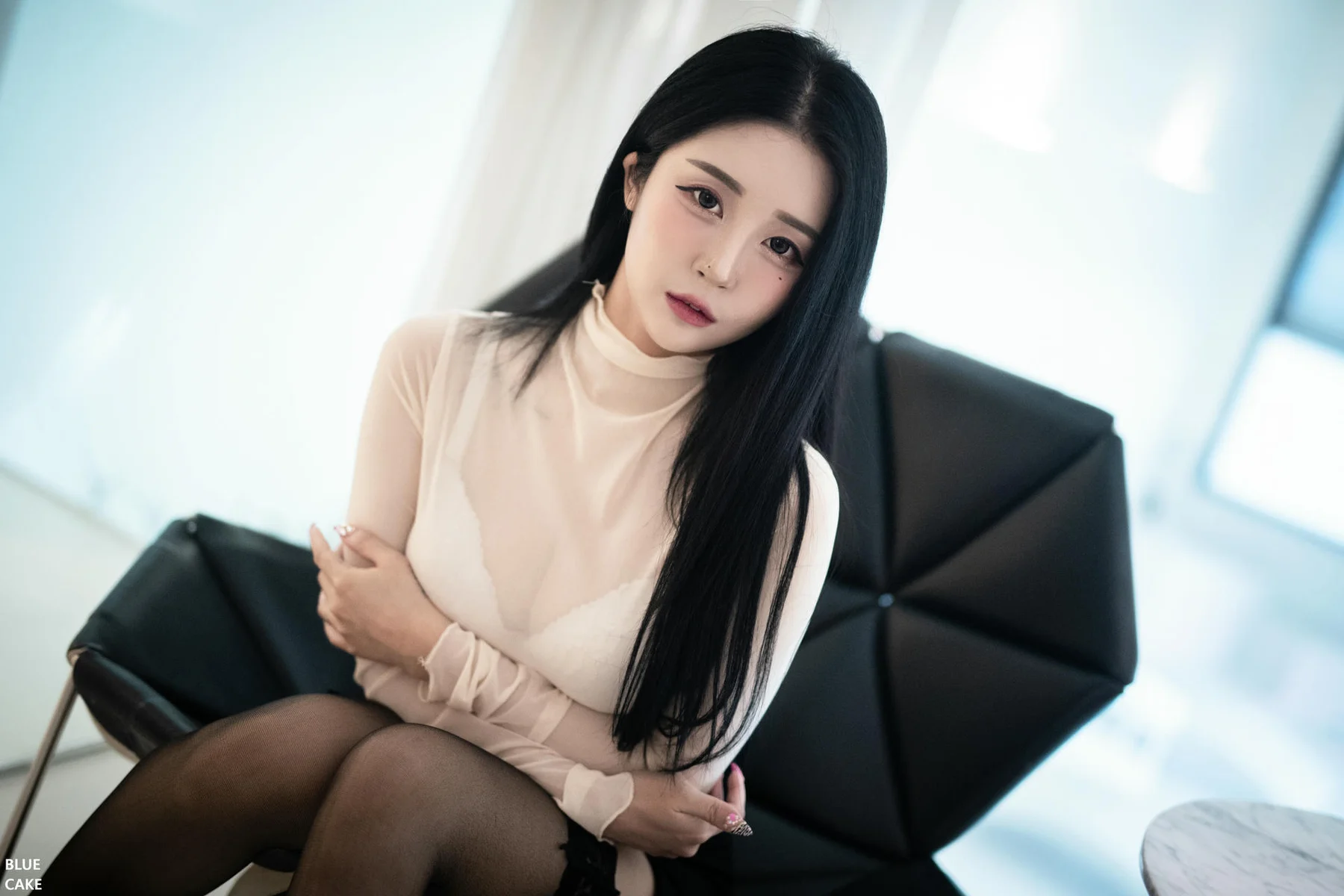 BLUECAKE No.010 Bomi & Lover爆乳黑丝香肩美腿 - 9