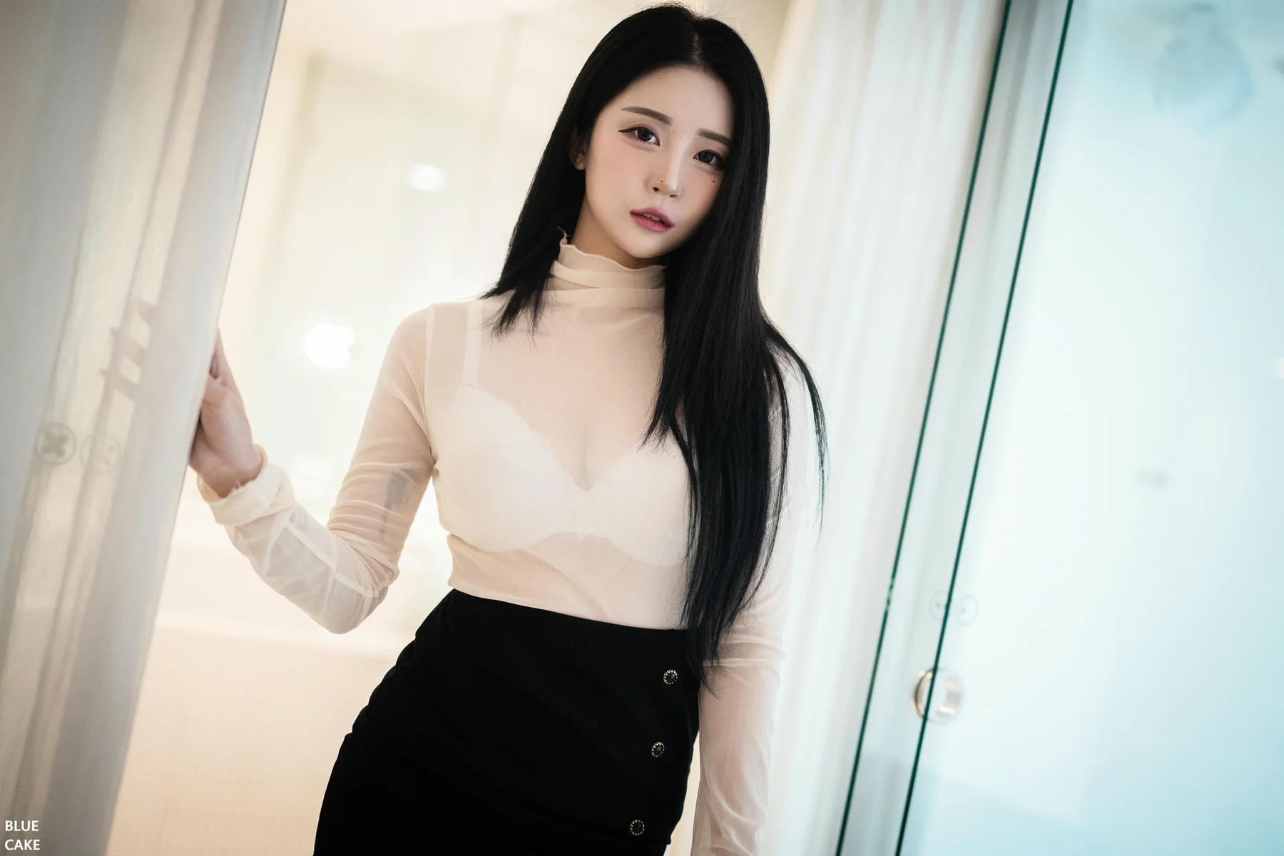 BLUECAKE No.010 Bomi & Lover爆乳黑丝香肩美腿 - 10