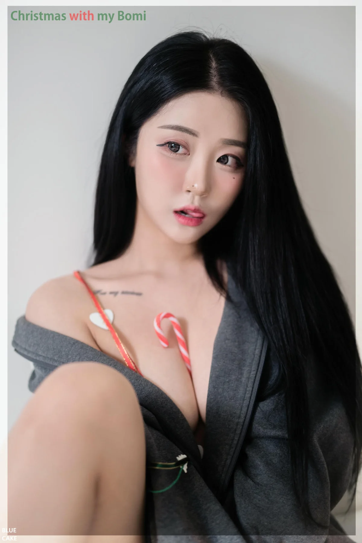 BLUECAKE No.010 Bomi & Lover爆乳黑丝香肩美腿 - 5