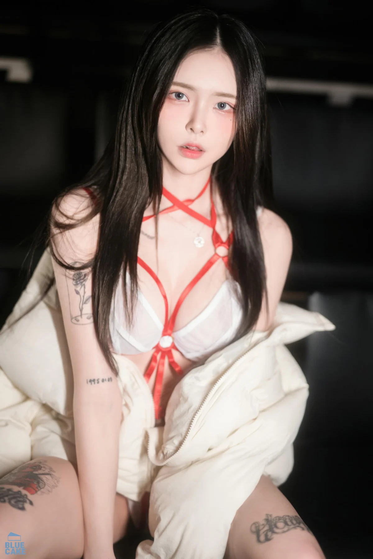 BLUECAKE No.011 Yuka捆绑内衣翘臀 - 10