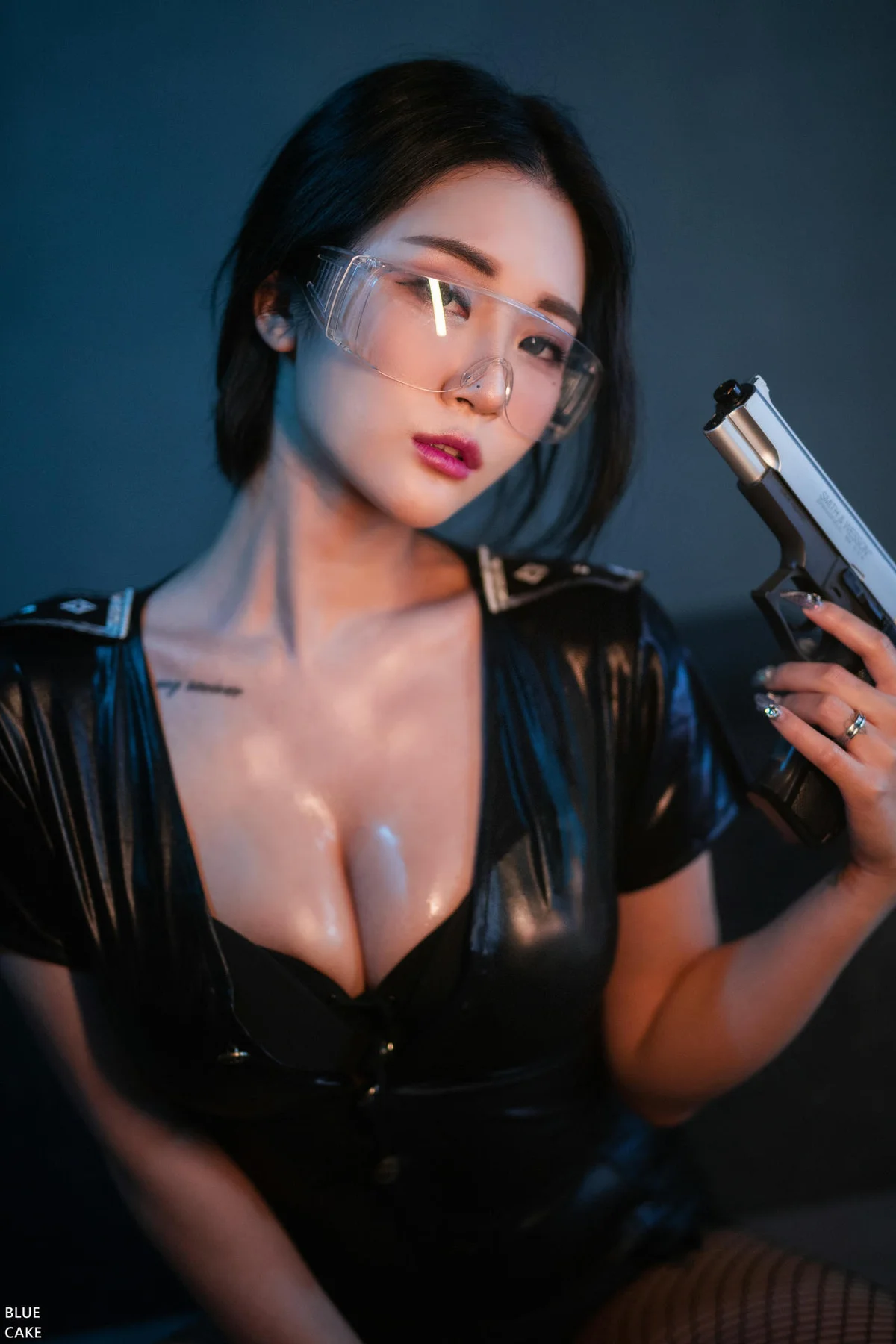 BLUECAKE No.013 Bomi爆乳网袜性感制服 - 1