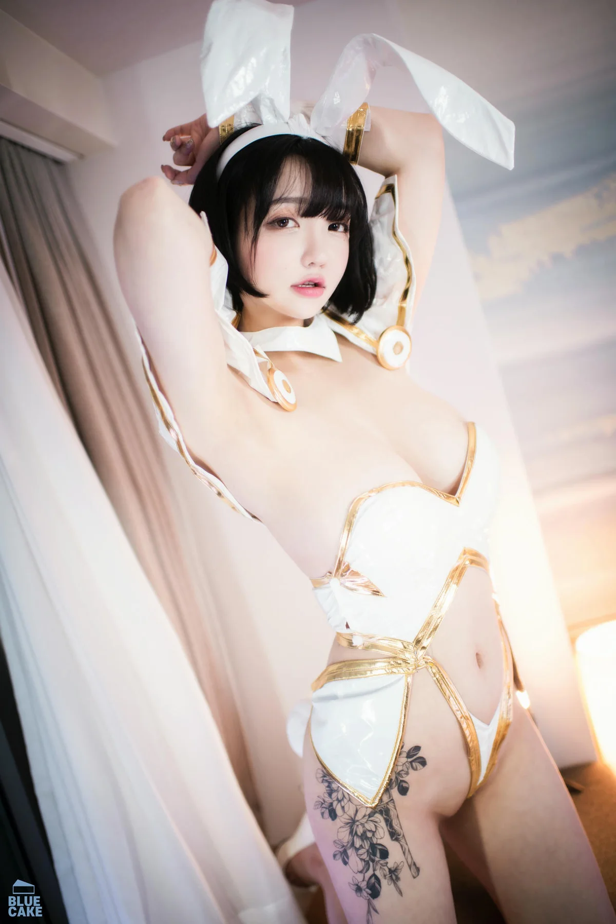 BLUECAKE No.017 Son Ye-Eun兔女郎爆乳连体衣 - 2