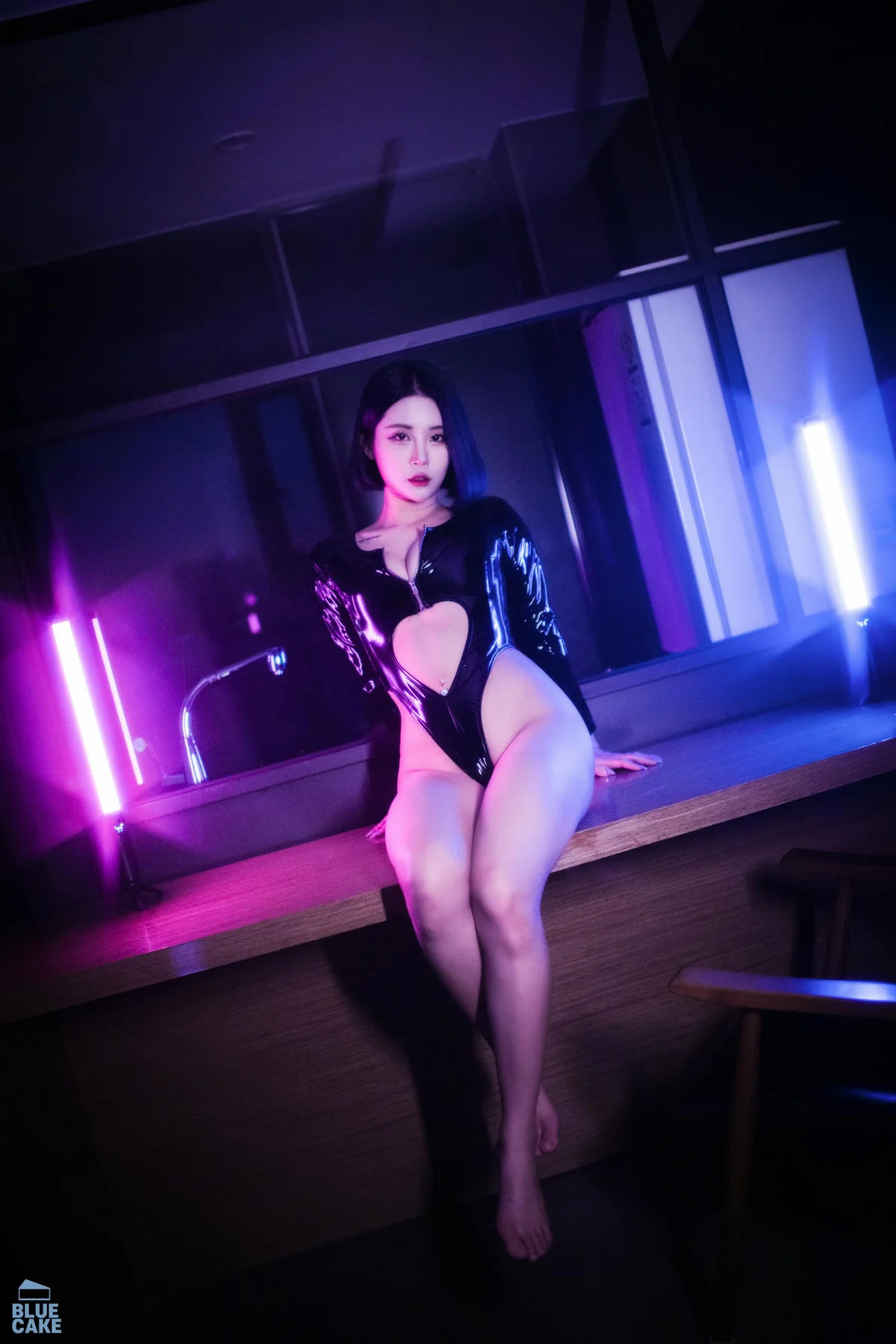 BLUECAKE No.029 Bomi翘臀皮衣酥胸爆乳 - 2