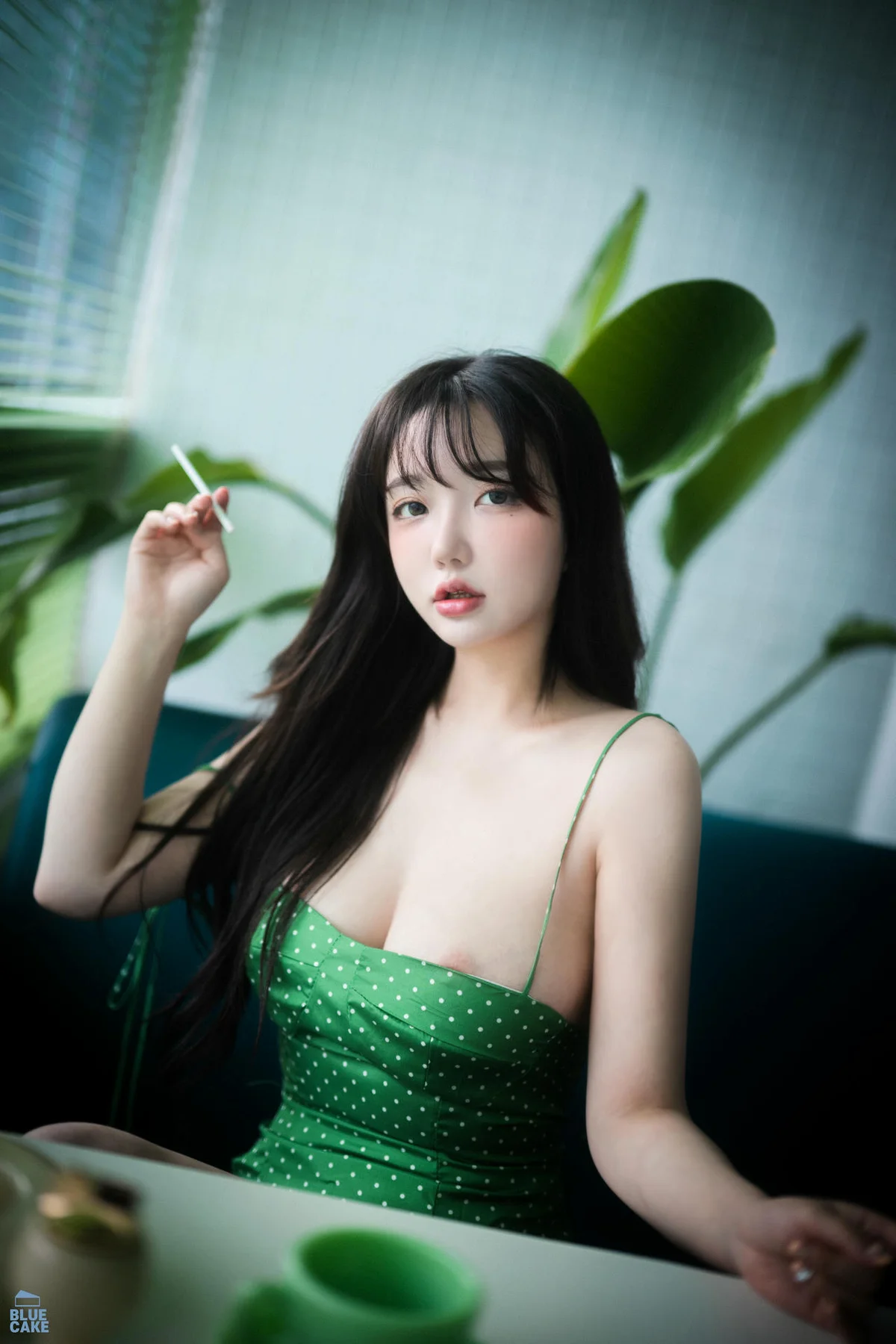 BLUECAKE No.040 YeEun品茶少女爆乳诱惑 - 4