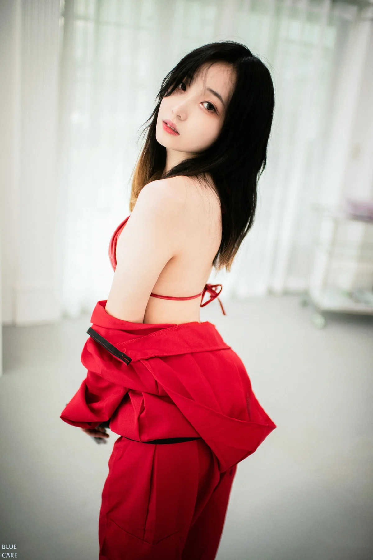 BLUECAKE No.048 Bambi 和 Son Ye-Eun制服游戏爆乳 - 3