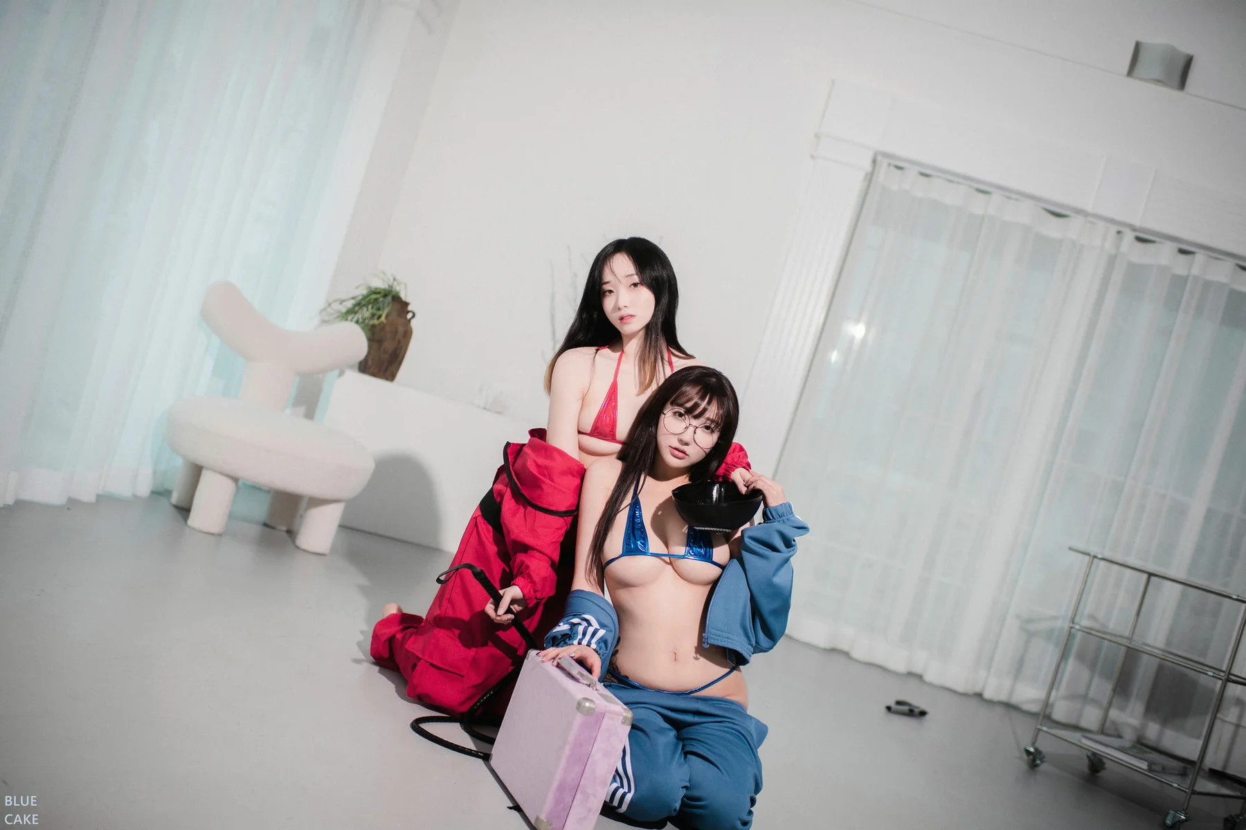 BLUECAKE No.048 Bambi 和 Son Ye-Eun制服游戏爆乳 - 1