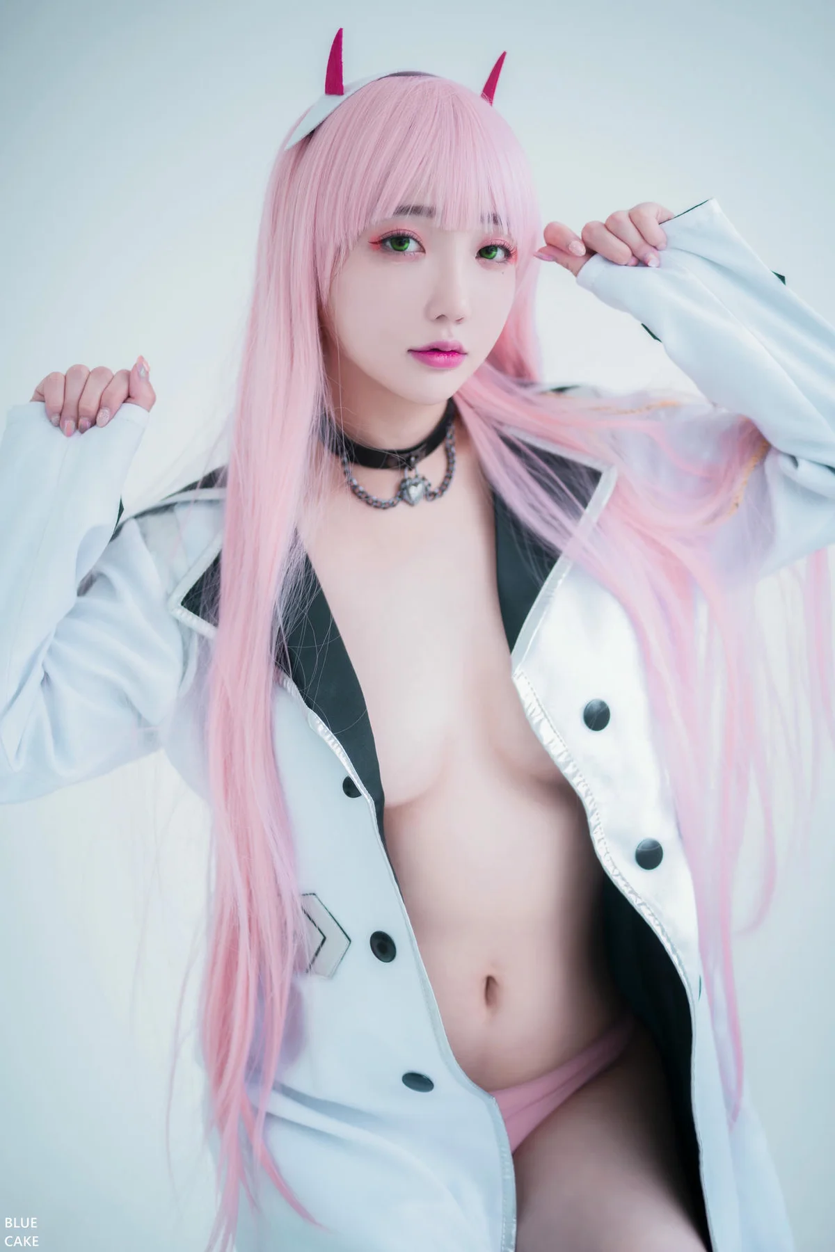 BLUECAKE No.053 Son Ye性感兔女郎网袜 - 6