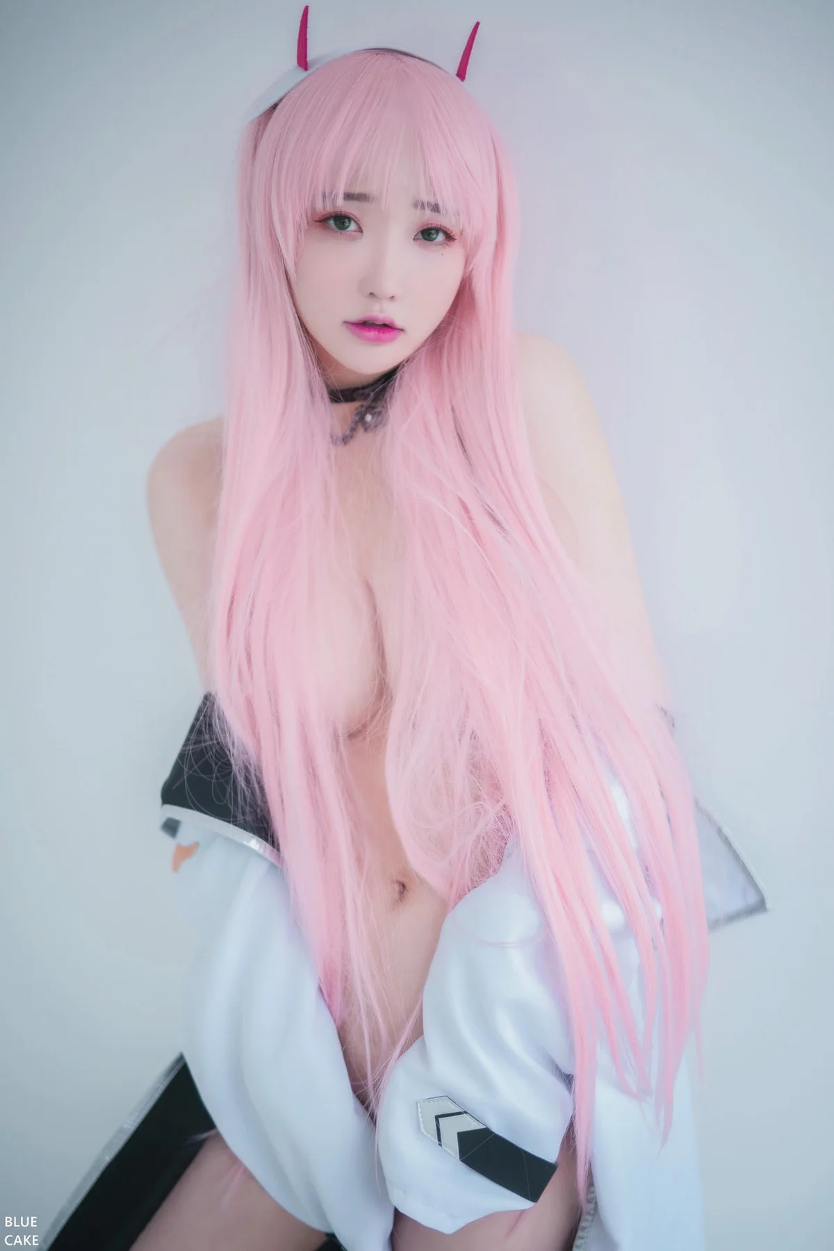 BLUECAKE No.053 Son Ye性感兔女郎网袜 - 5