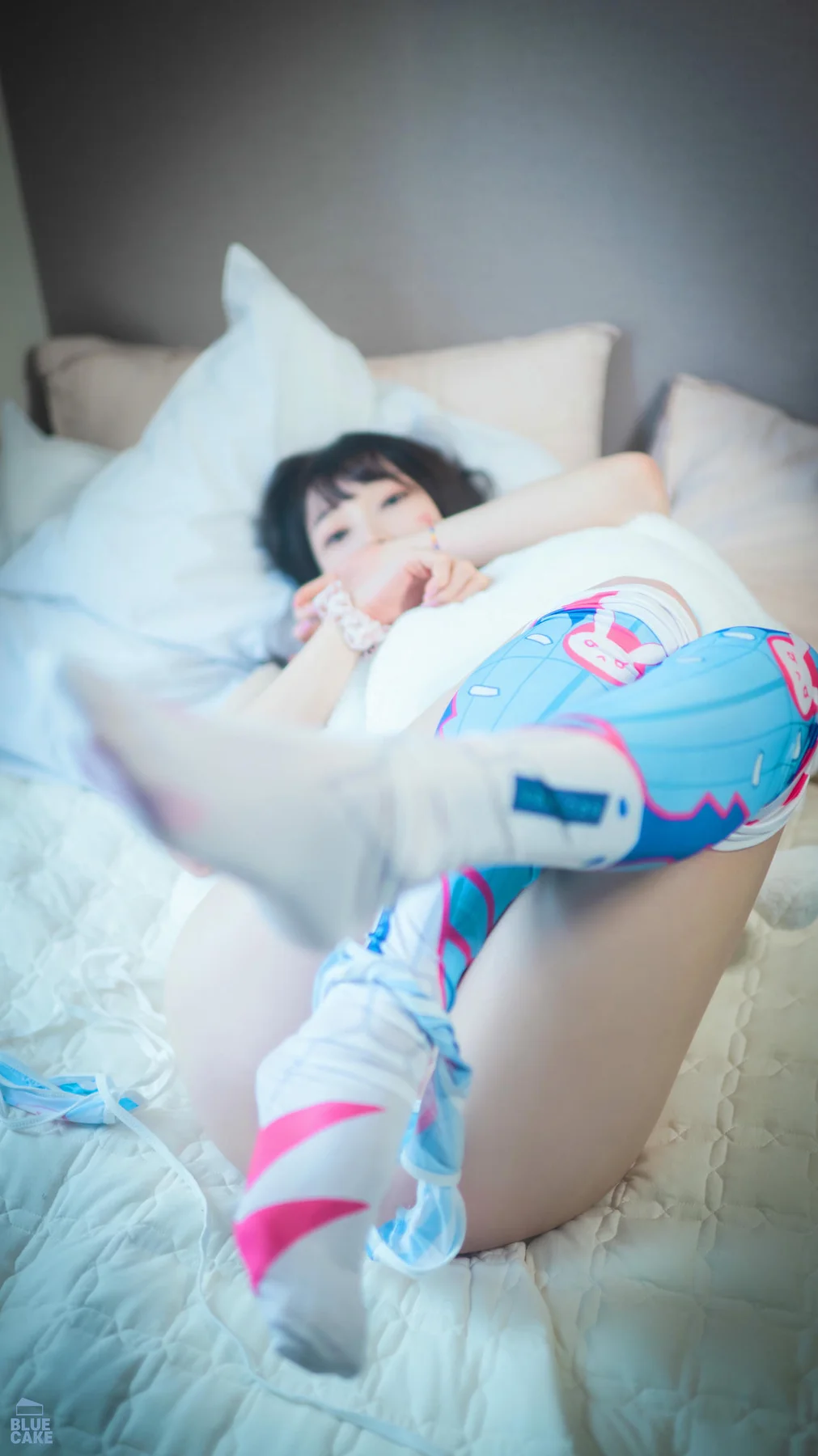 BLUECAKE No.057 Bambi少女cos爆乳 - 1