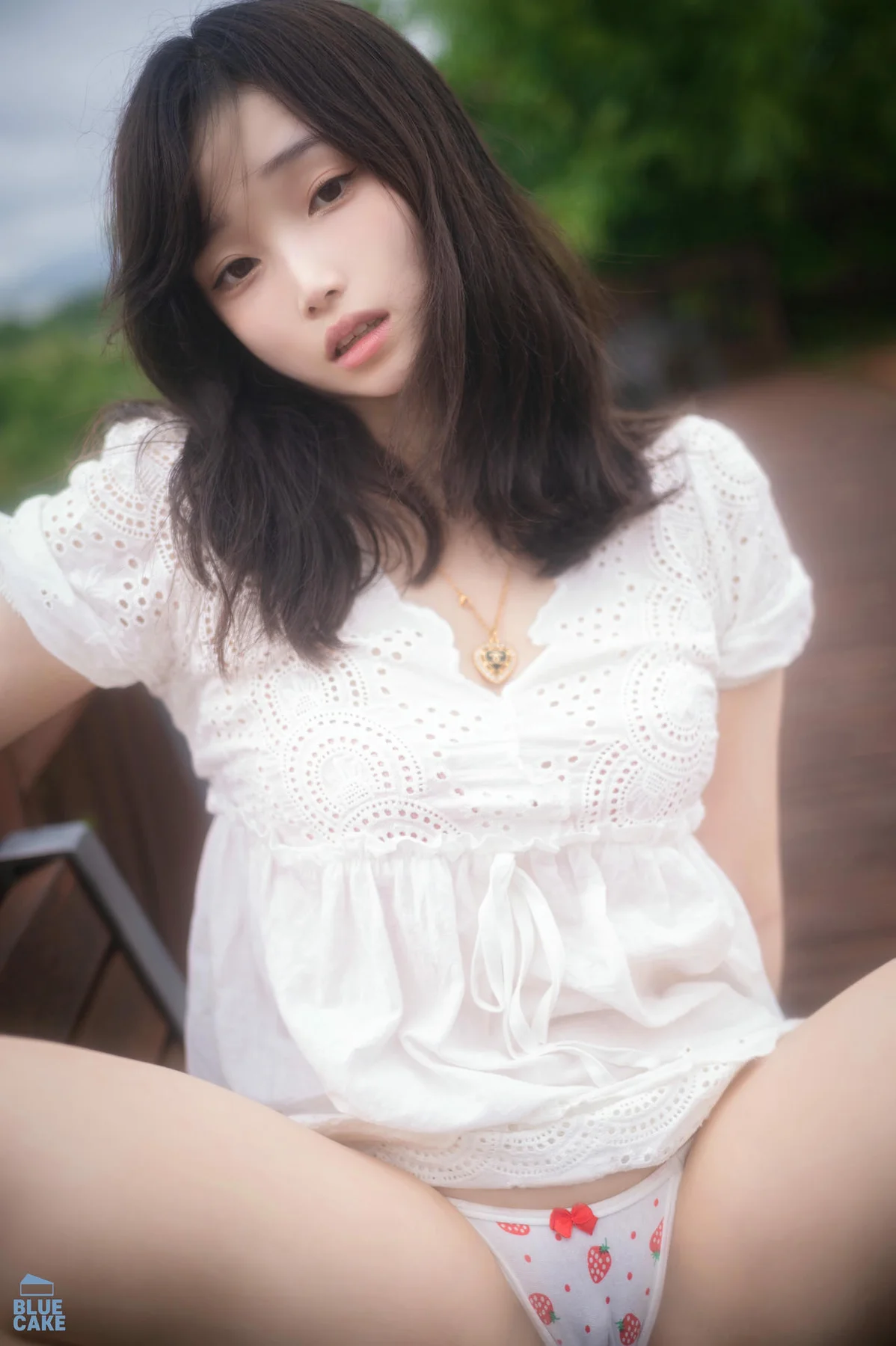 BLUECAKE No.064 Bambi公园性感少女 - 8