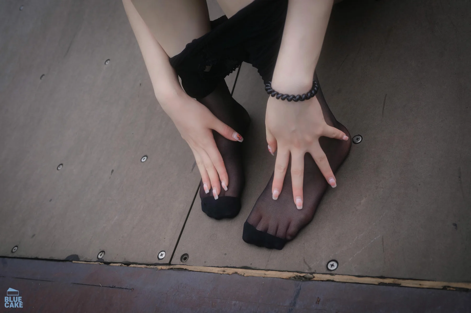 BLUECAKE No.064 Bambi公园性感少女 - 3