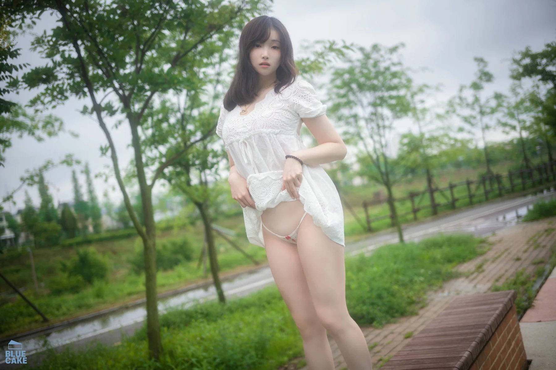 BLUECAKE No.064 Bambi公园性感少女 - 3