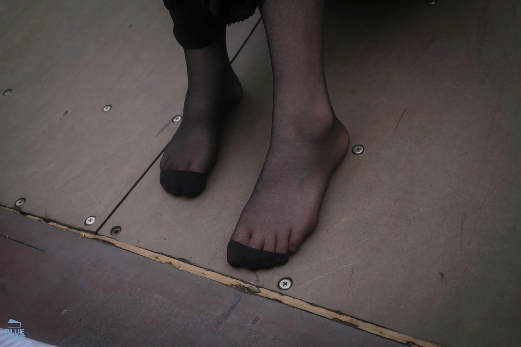 BLUECAKE No.064 Bambi公园性感少女 - 8