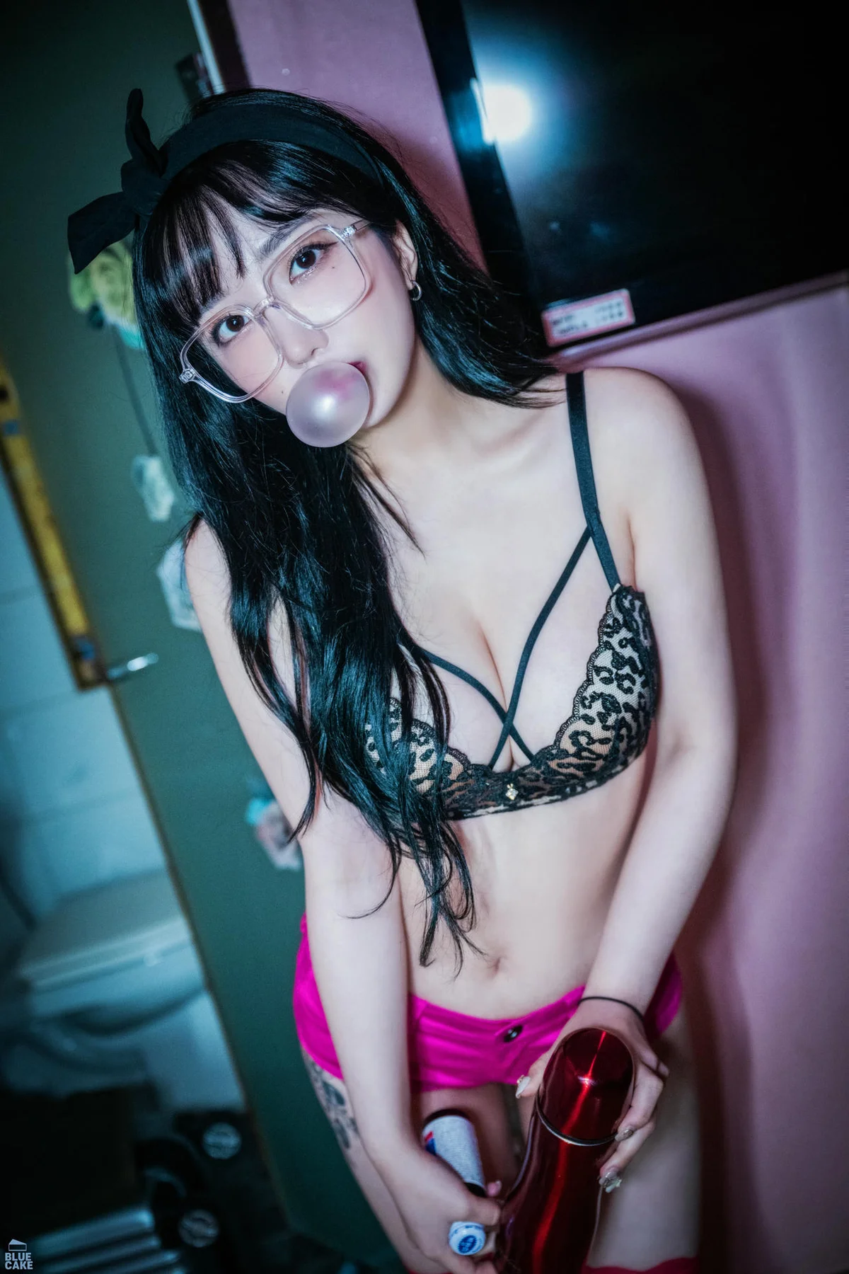 BLUECAKE No.089 YeEun眼镜美女爆乳短裙 - 8
