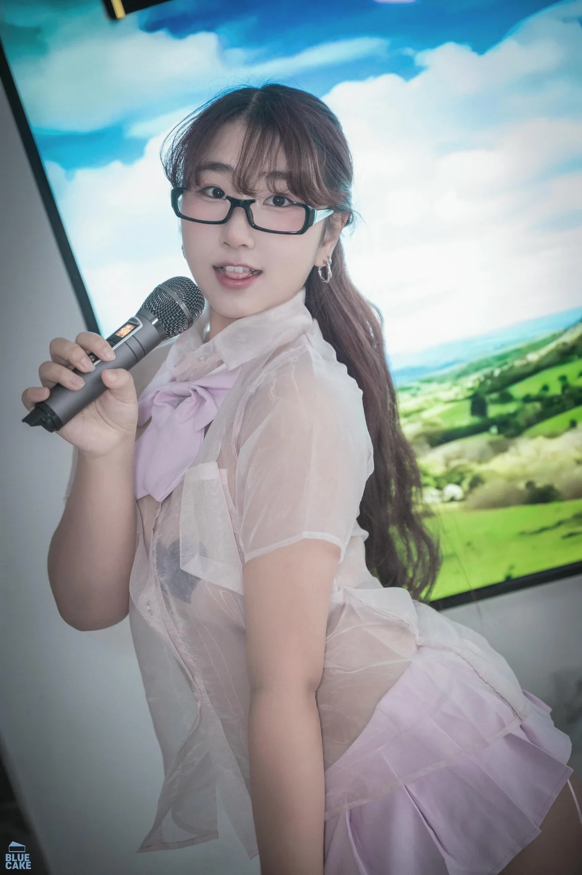 BLUECAKE No.116 GGuBBu Karaoke 乳贴jk制服 - 5