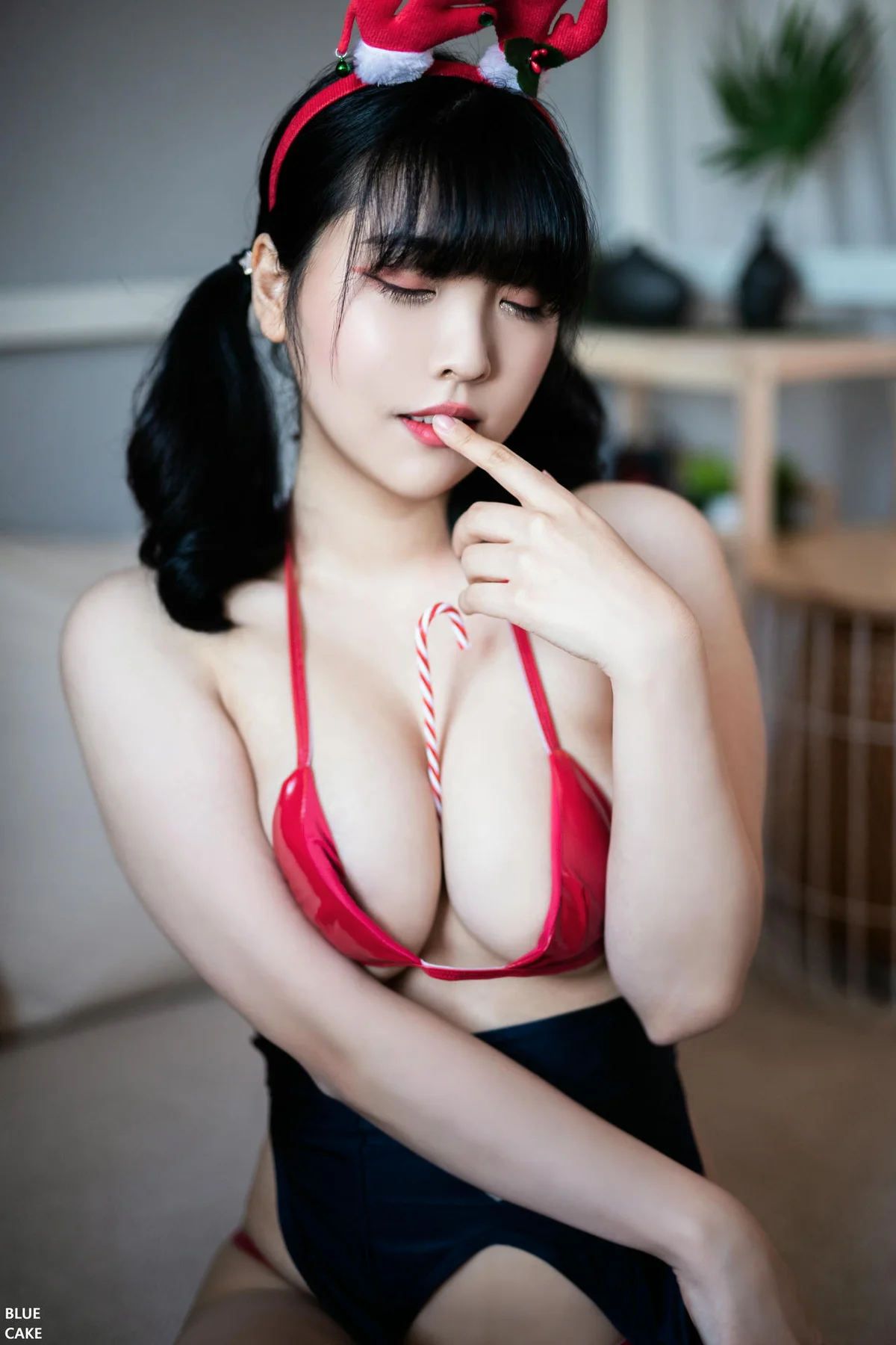 BLUECAKE No.162 Song Hana制服爆乳吊袜 - 1