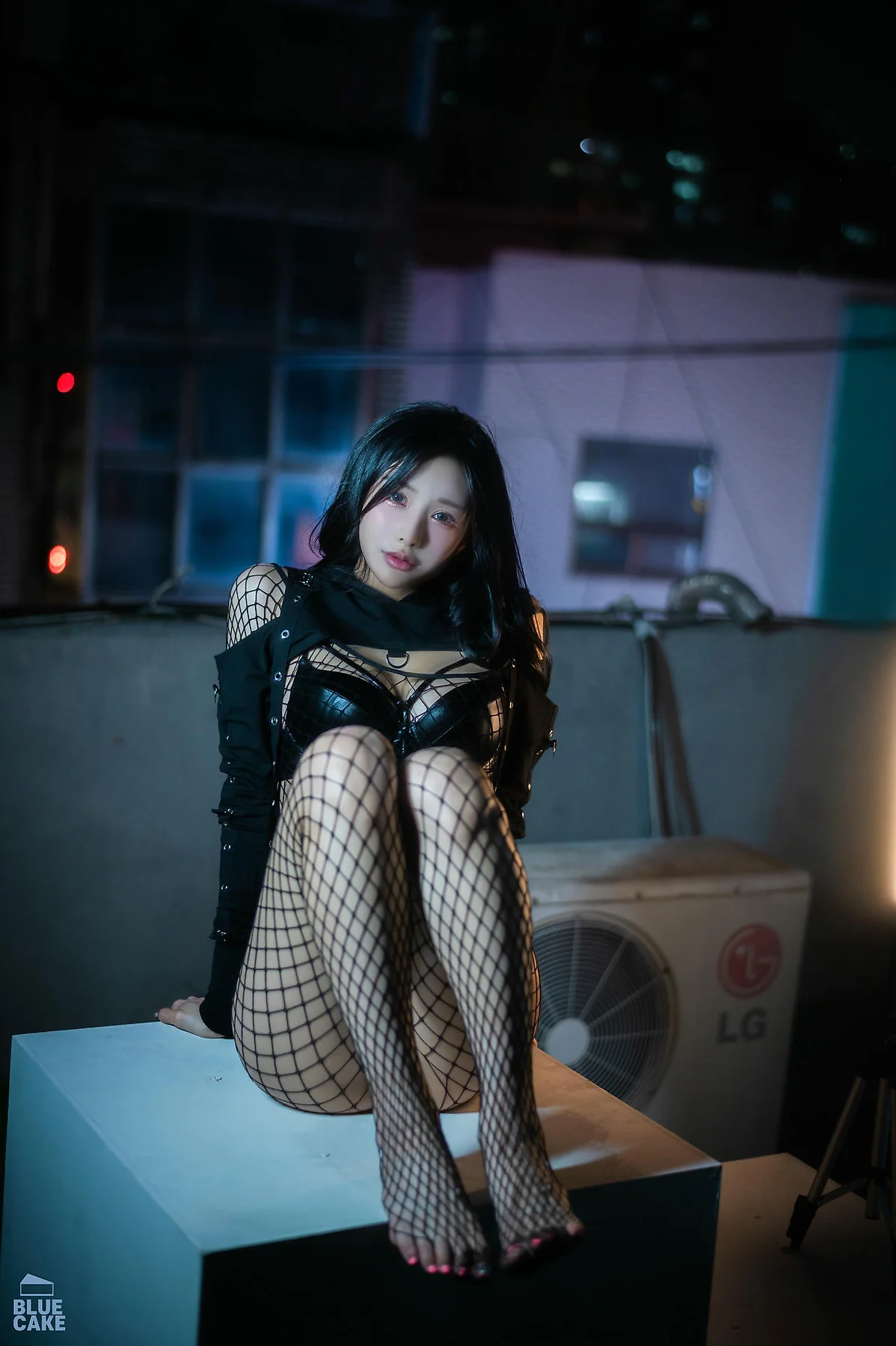 BLUECAKE No.166 YeonYu黑丝网袜皮衣 - 8