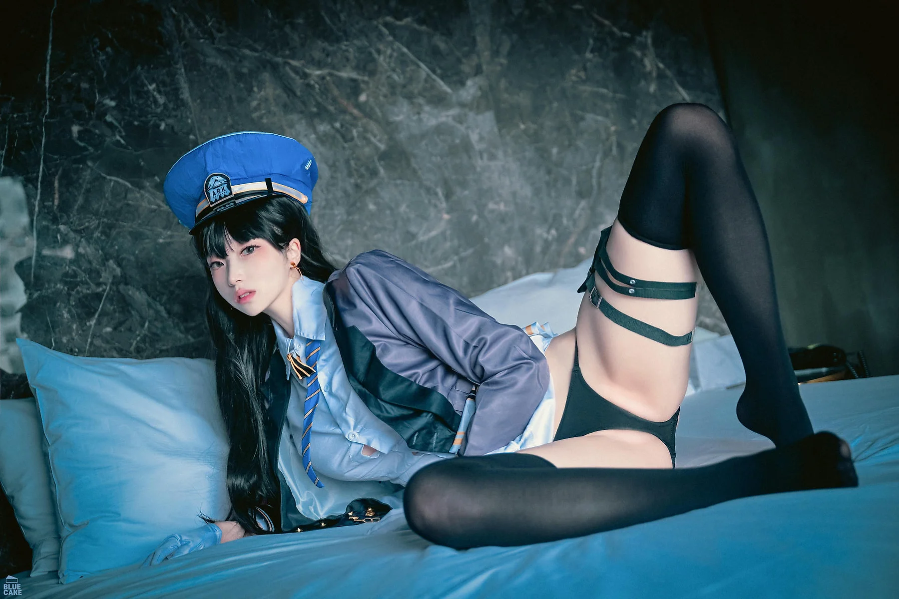 BLUECAKE No.180 Bambi制服少女丁字裤 - 6