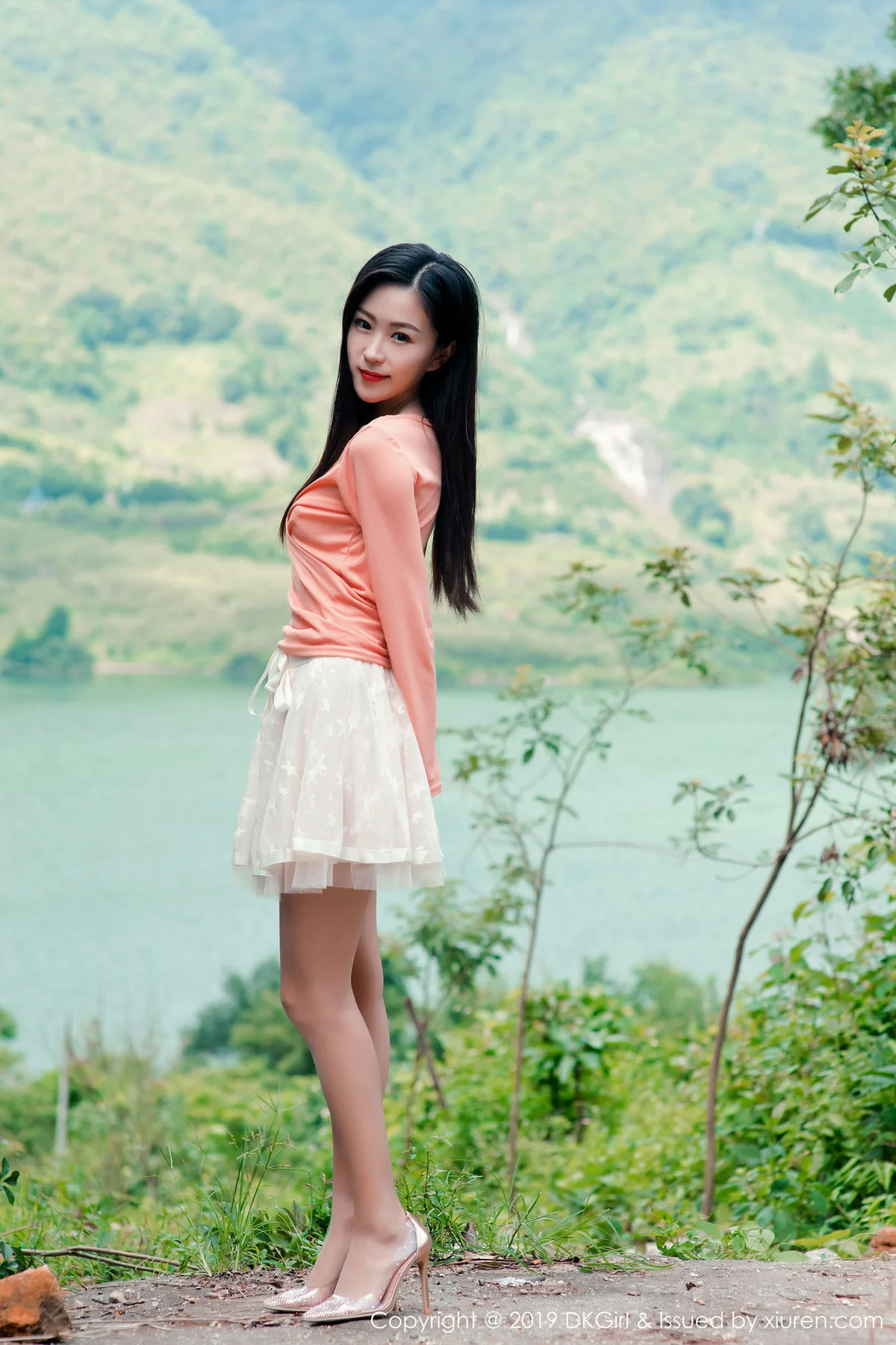 DKGirl DK御女郎 Vol.114 野外写真 小子怡Alice 首套写真 - 1