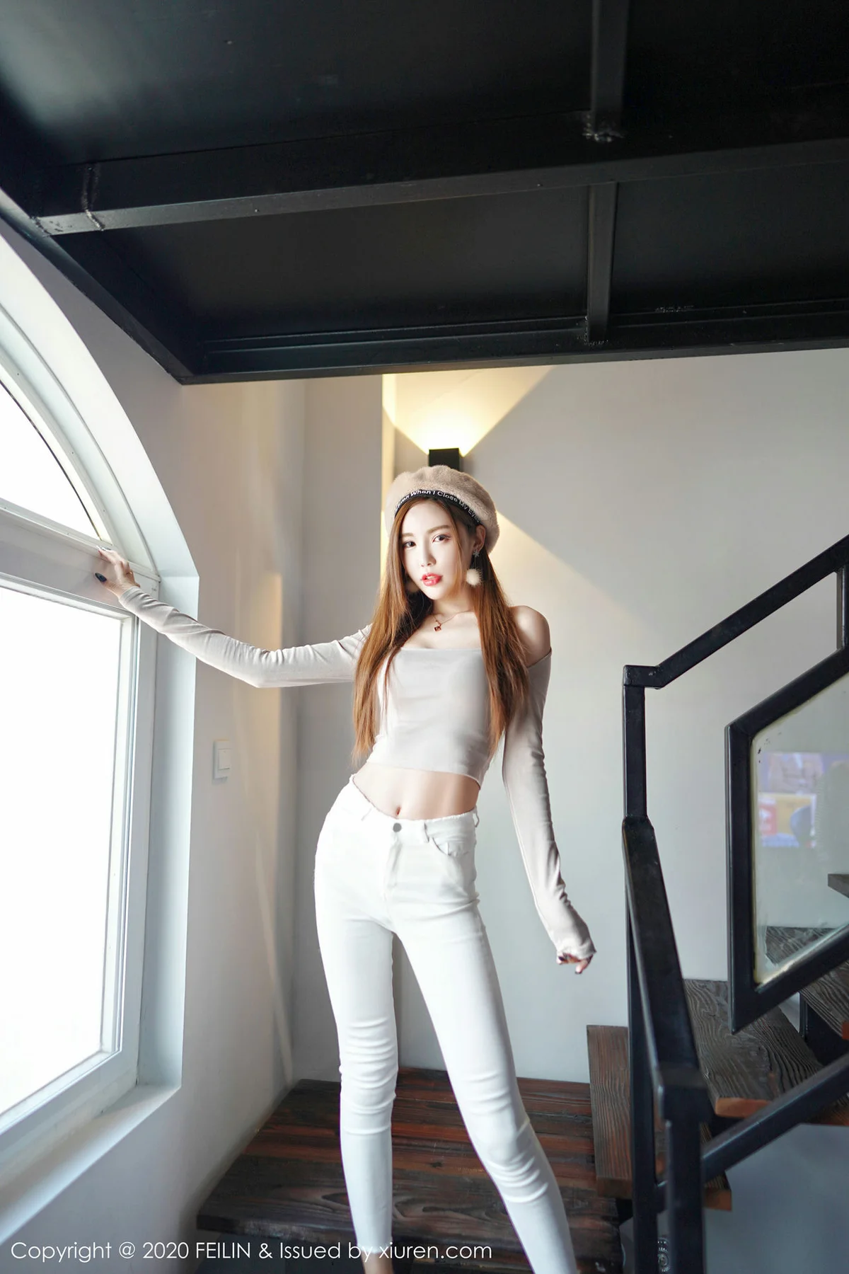 FeiLin 嗲囡囡 Vol.223 梦小楠小夜猫 新图上架 - 1