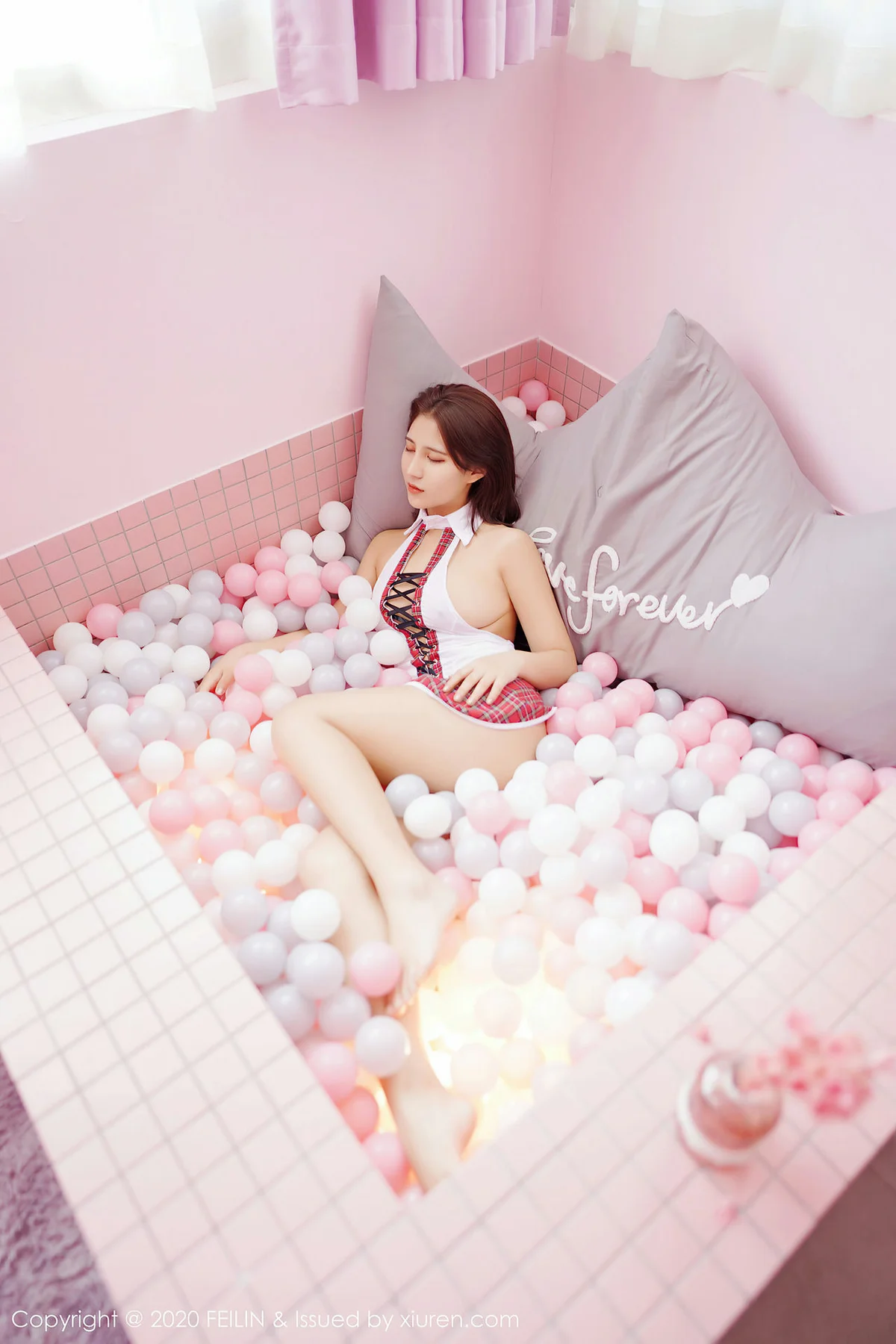 FeiLin 嗲囡囡 Vol.340 久久aimee 清纯校服波波池和空乘制服 - 9