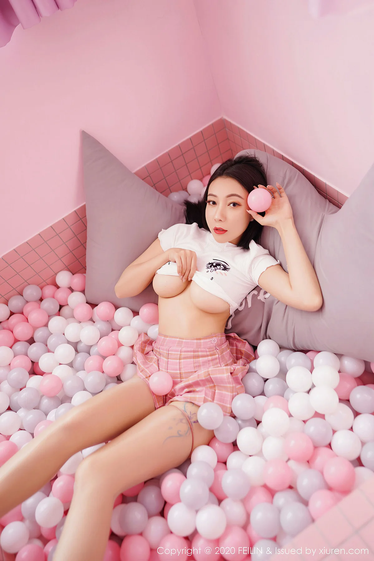 FeiLin 嗲囡囡 Vol.353 jk比基尼 果儿 粉色波波池 - 1