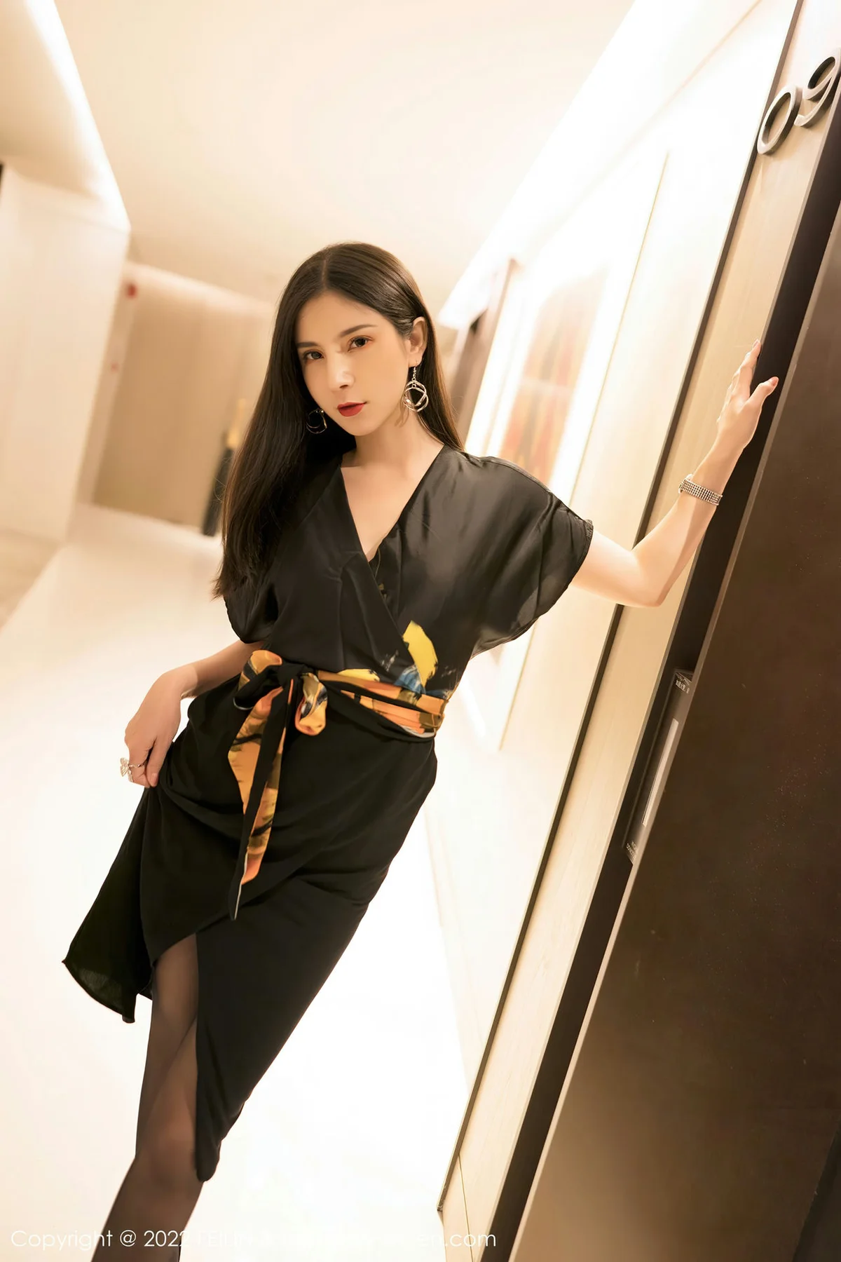 FeiLin 嗲囡囡 Vol.450  娇柔凝脂 小蛮妖Yummy 性感写真1 - 9