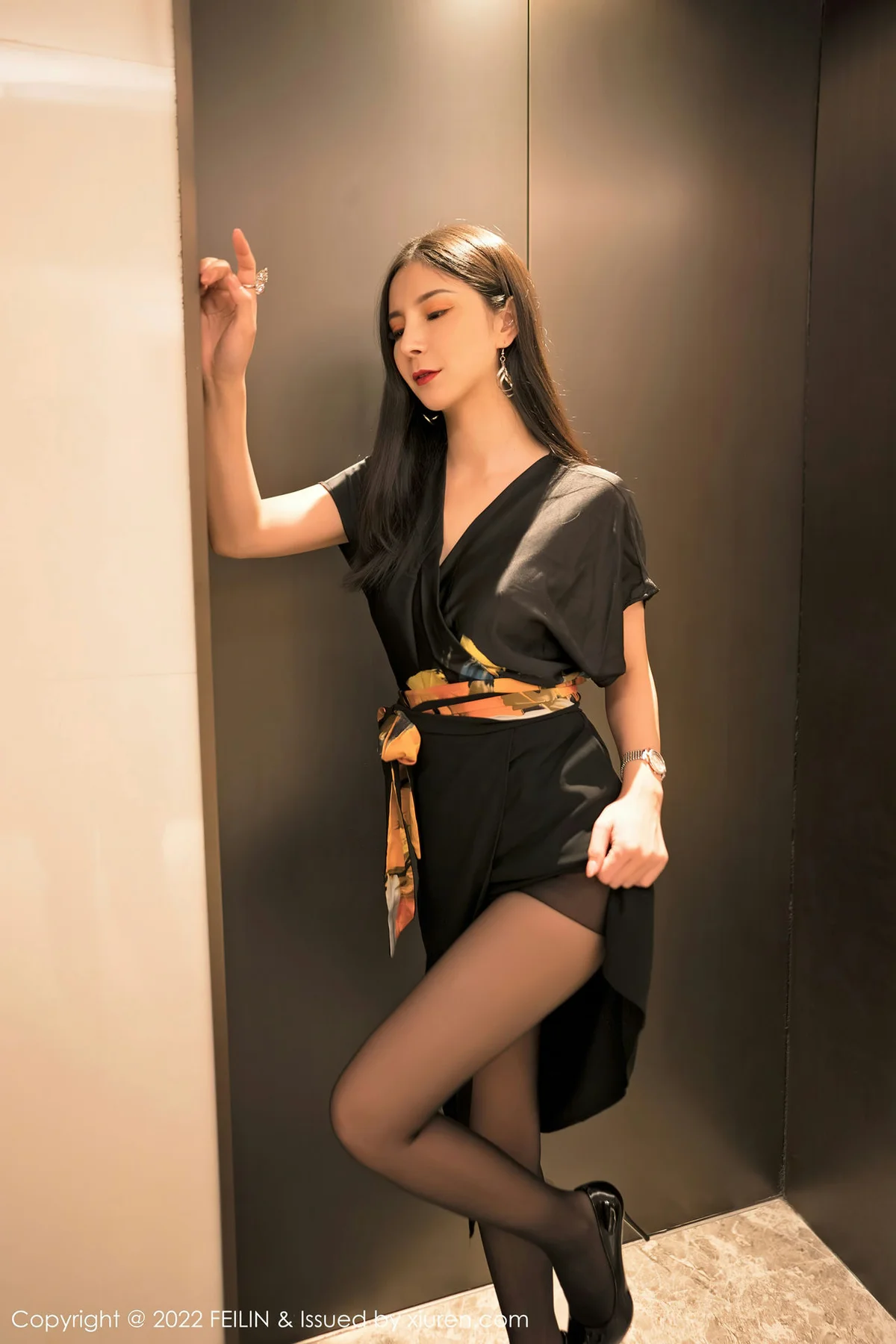 FeiLin 嗲囡囡 Vol.450  娇柔凝脂 小蛮妖Yummy 性感写真1 - 9