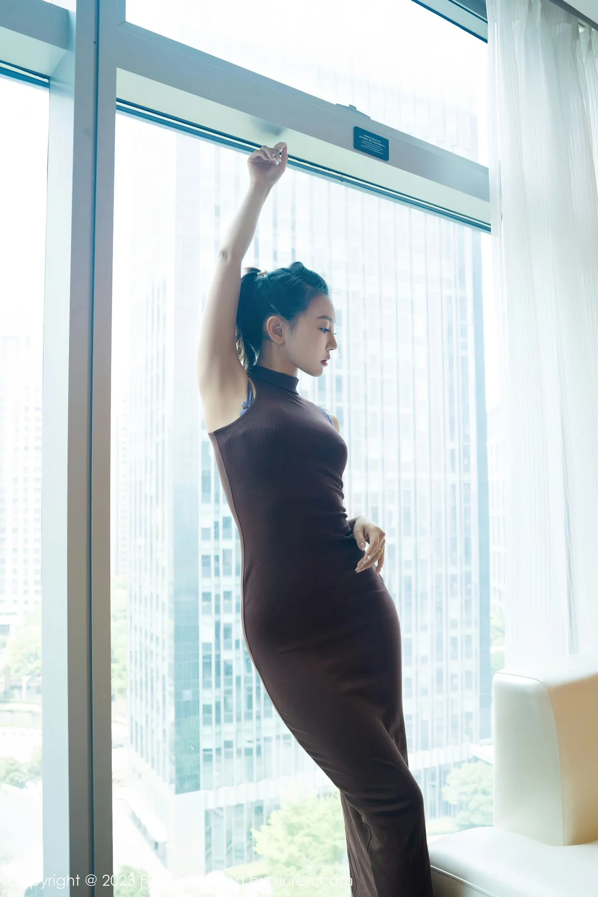 FeiLin 嗲囡囡 Vol.471  冯木木LRIS 诱人灰丝性感写真 - 1