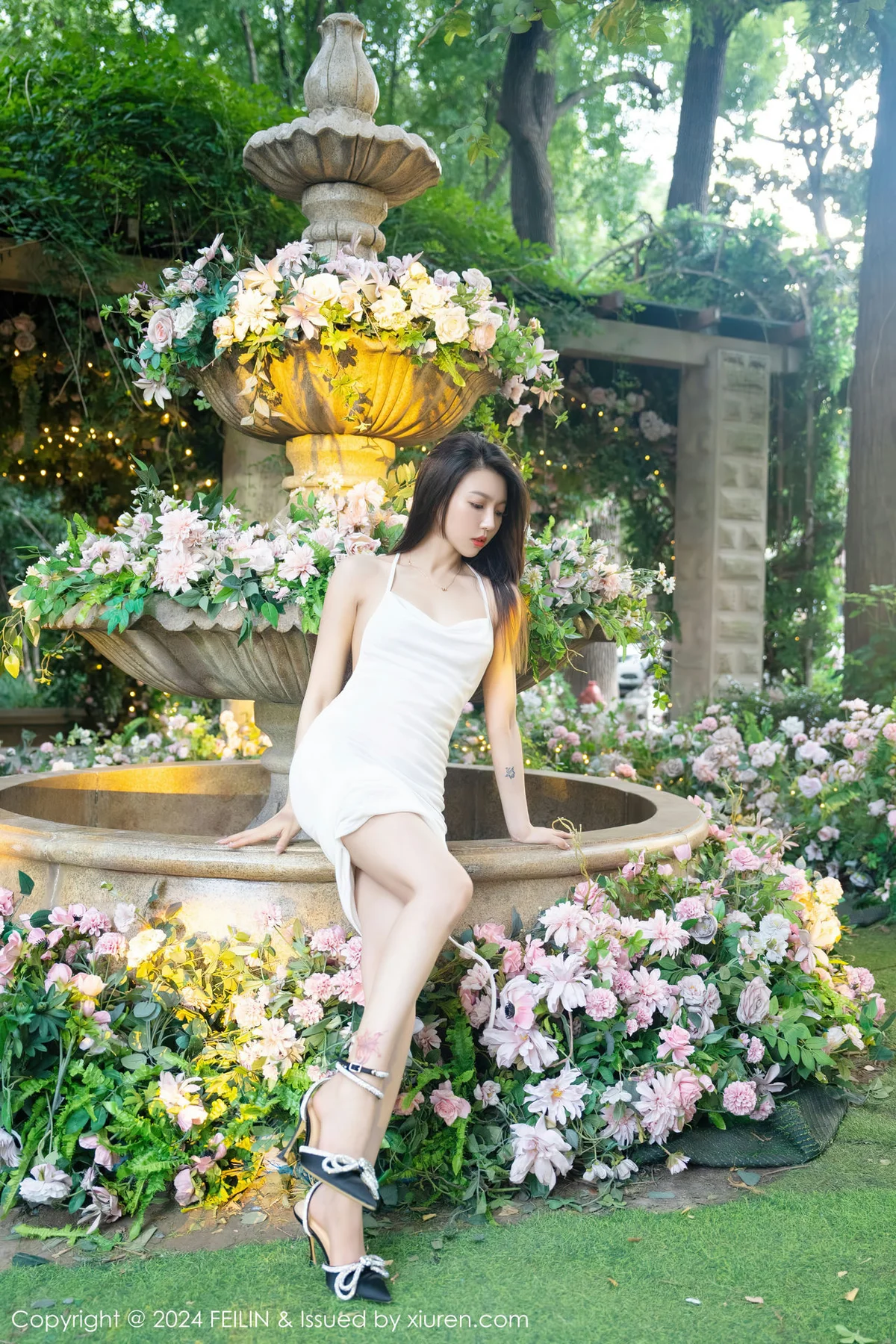 FeiLin 嗲囡囡 Vol.472  冯木木LRIS 蕾丝内衣性感写真 - 2