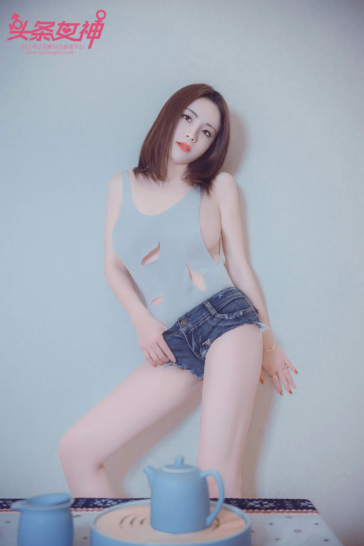 Goddes 头条女神 No.597 Modo 迪爱儿跨栏背心 - 1