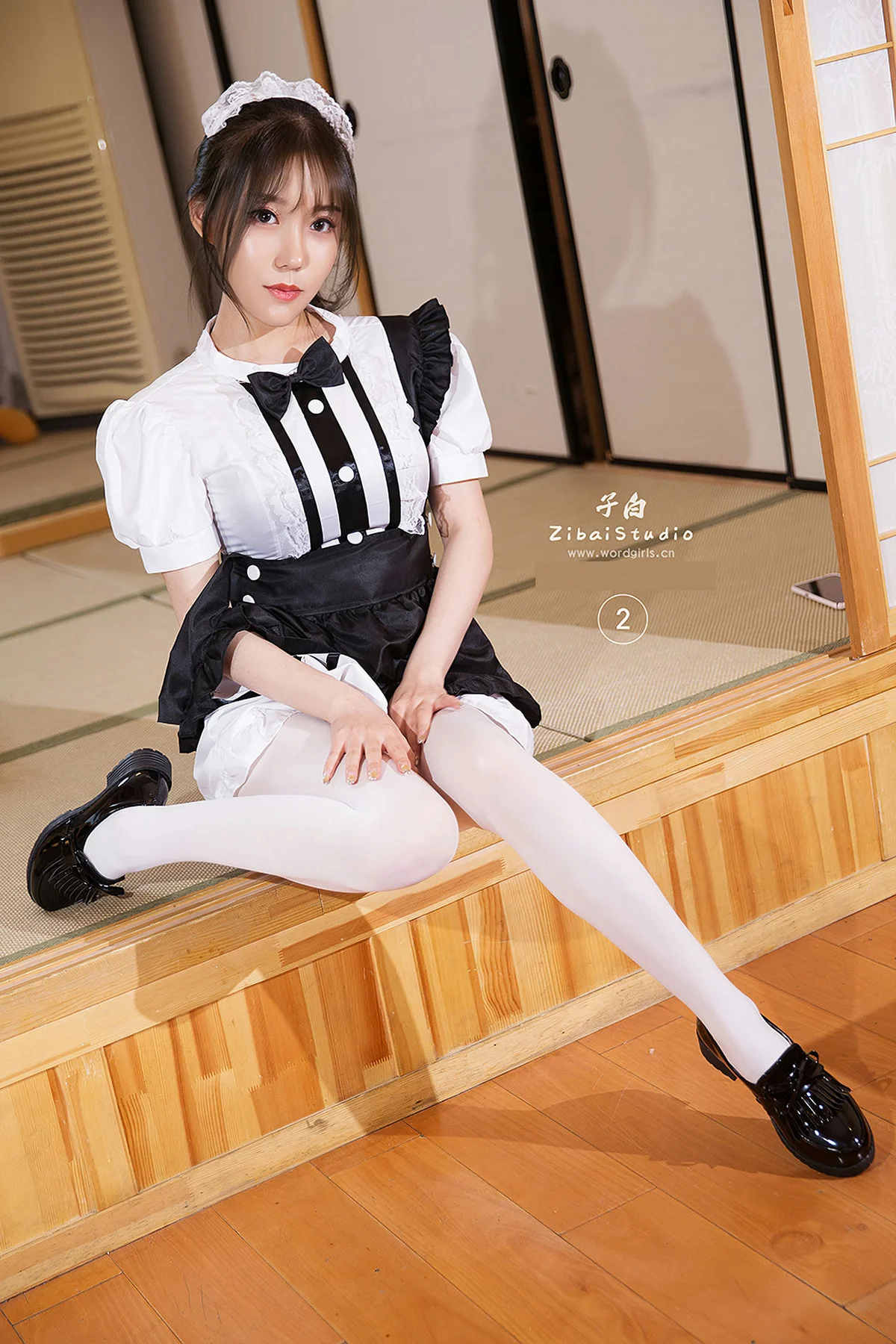 Goddes 头条女神 No.835 丝蜜众筹10P之可爱女仆制服陈亦菲 - 1