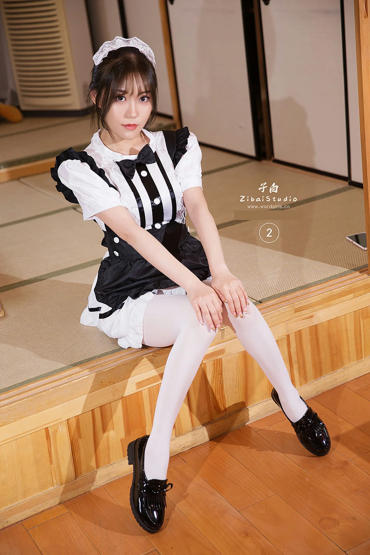 Goddes 头条女神 No.835 丝蜜众筹10P之可爱女仆制服陈亦菲 - 2