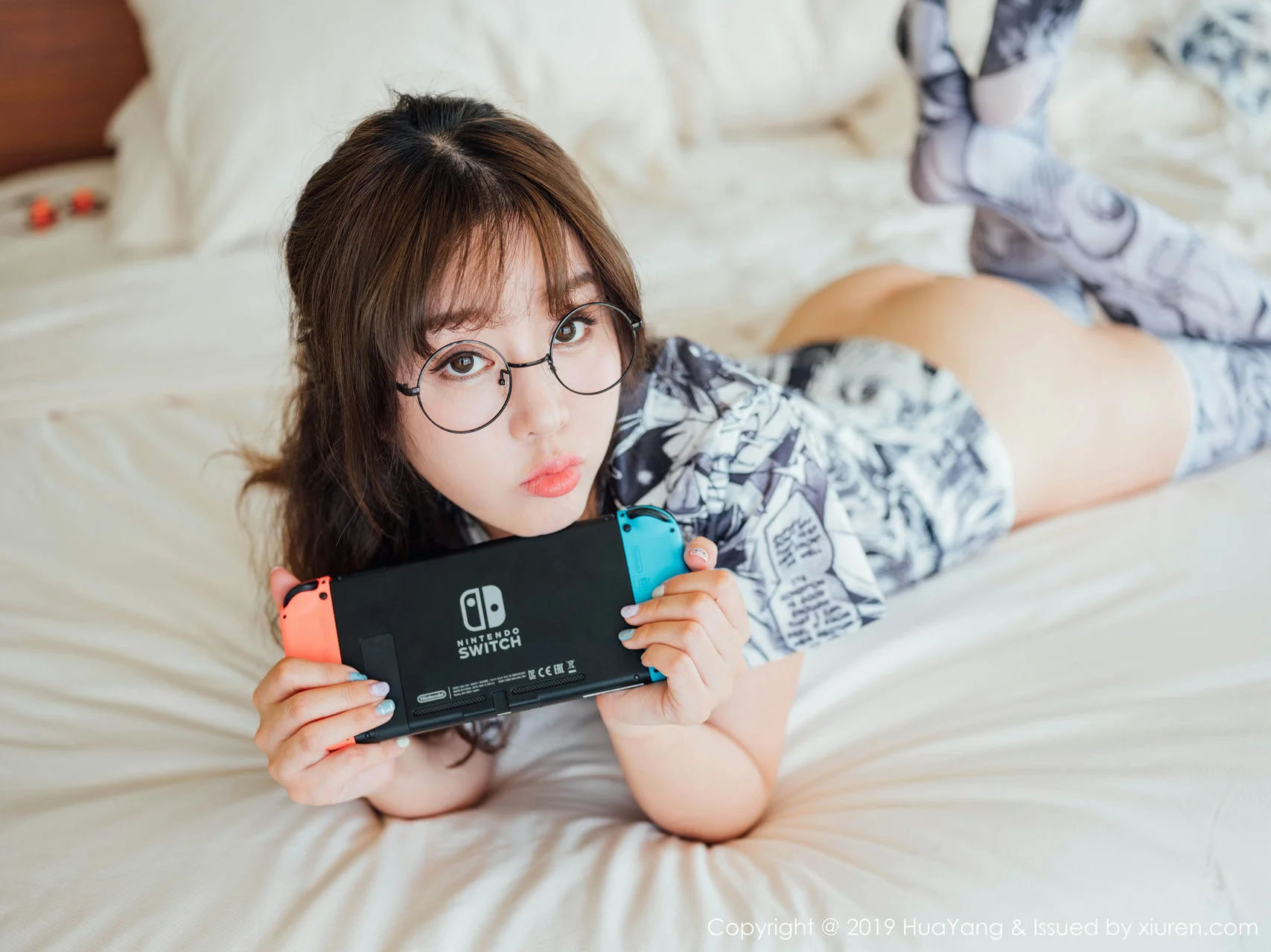 HuaYang 花漾show Vol.160 王雨纯 眼镜OL富国岛旅拍 - 4