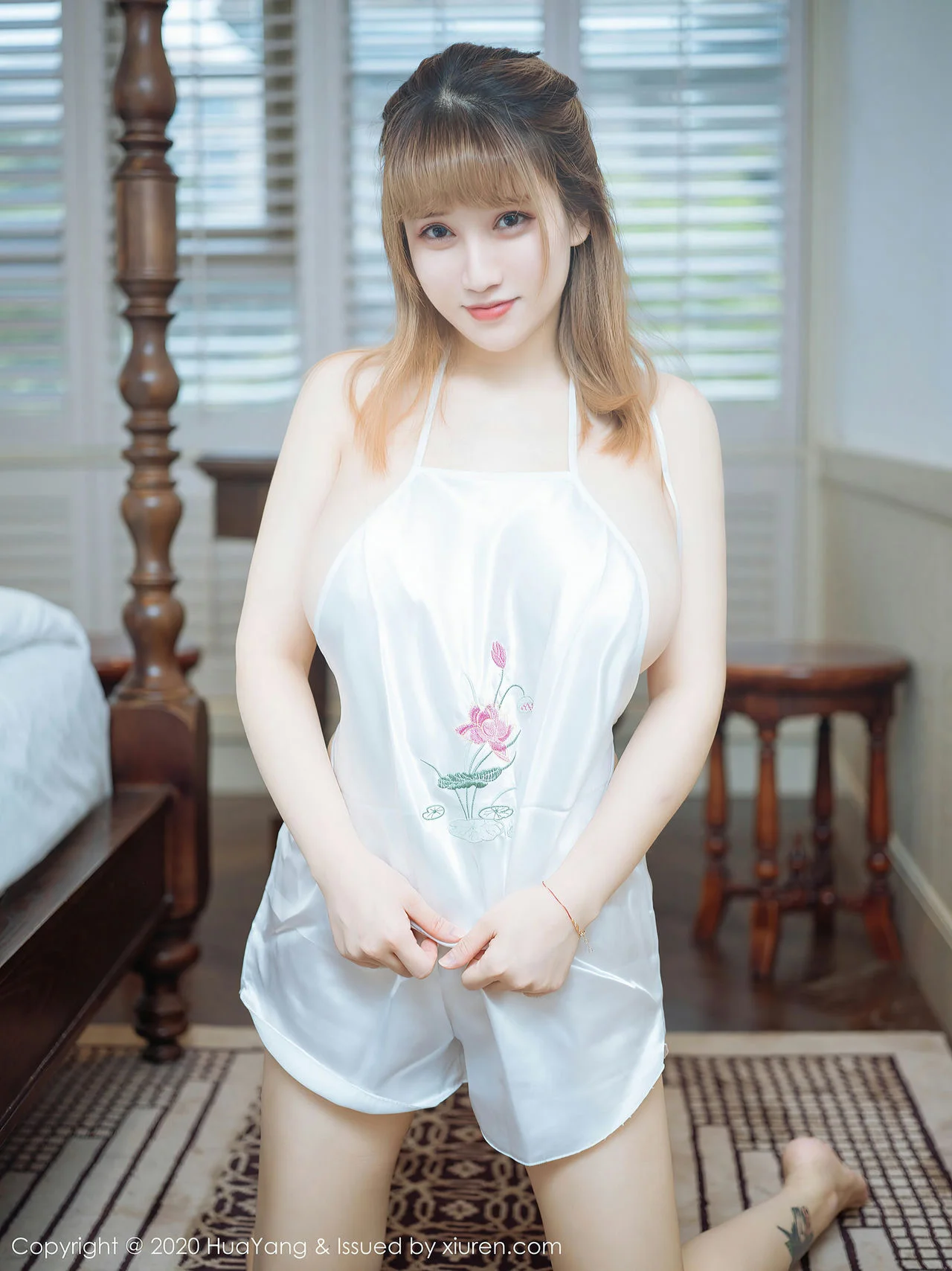 HuaYang 花漾show Vol.336 肚兜巨乳 周大萌  洁白古韵 - 9