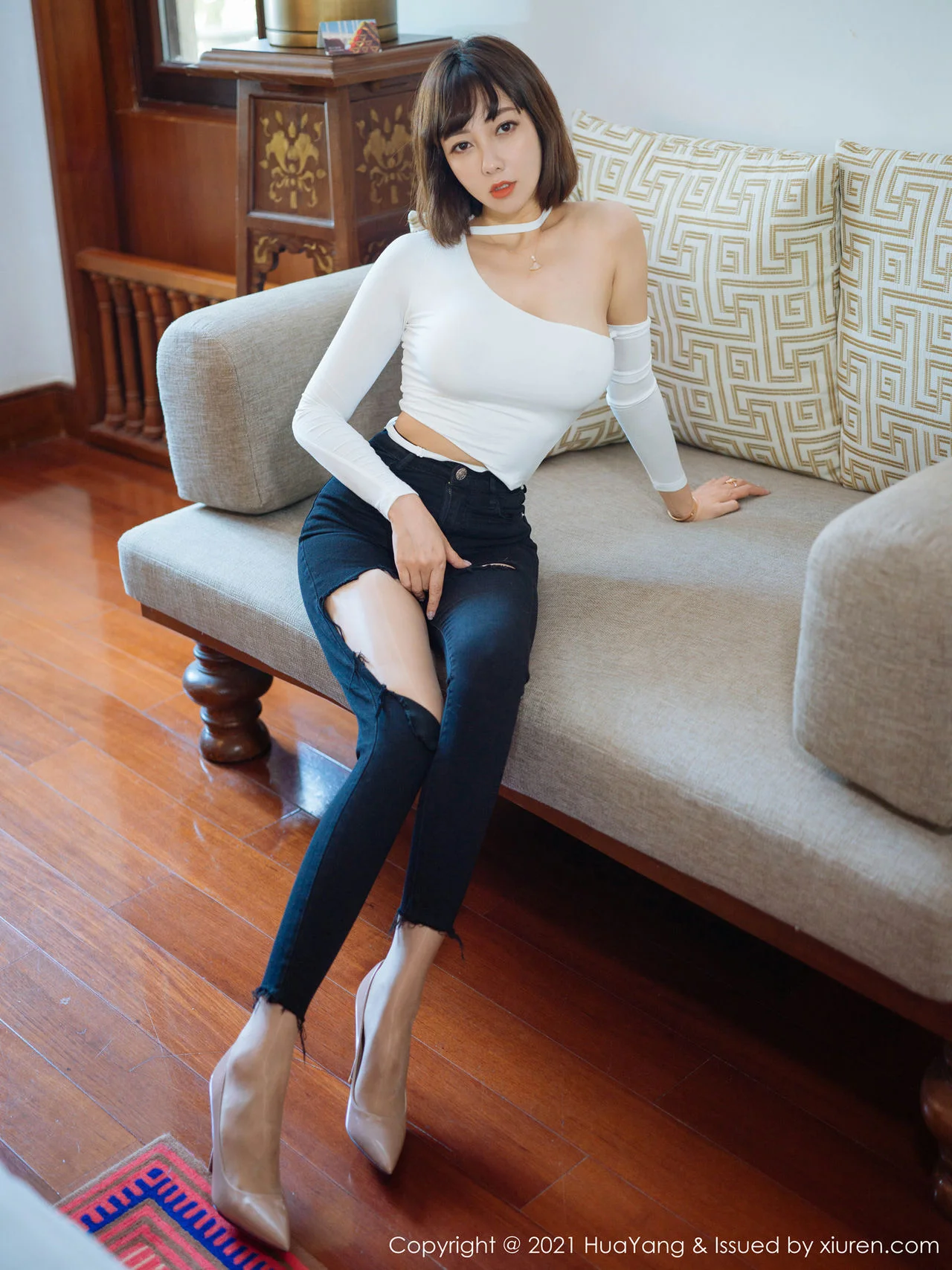 HuaYang 花漾show Vol.414 牛仔裤与朦胧丝袜 果儿Victoria 西双版... - 1