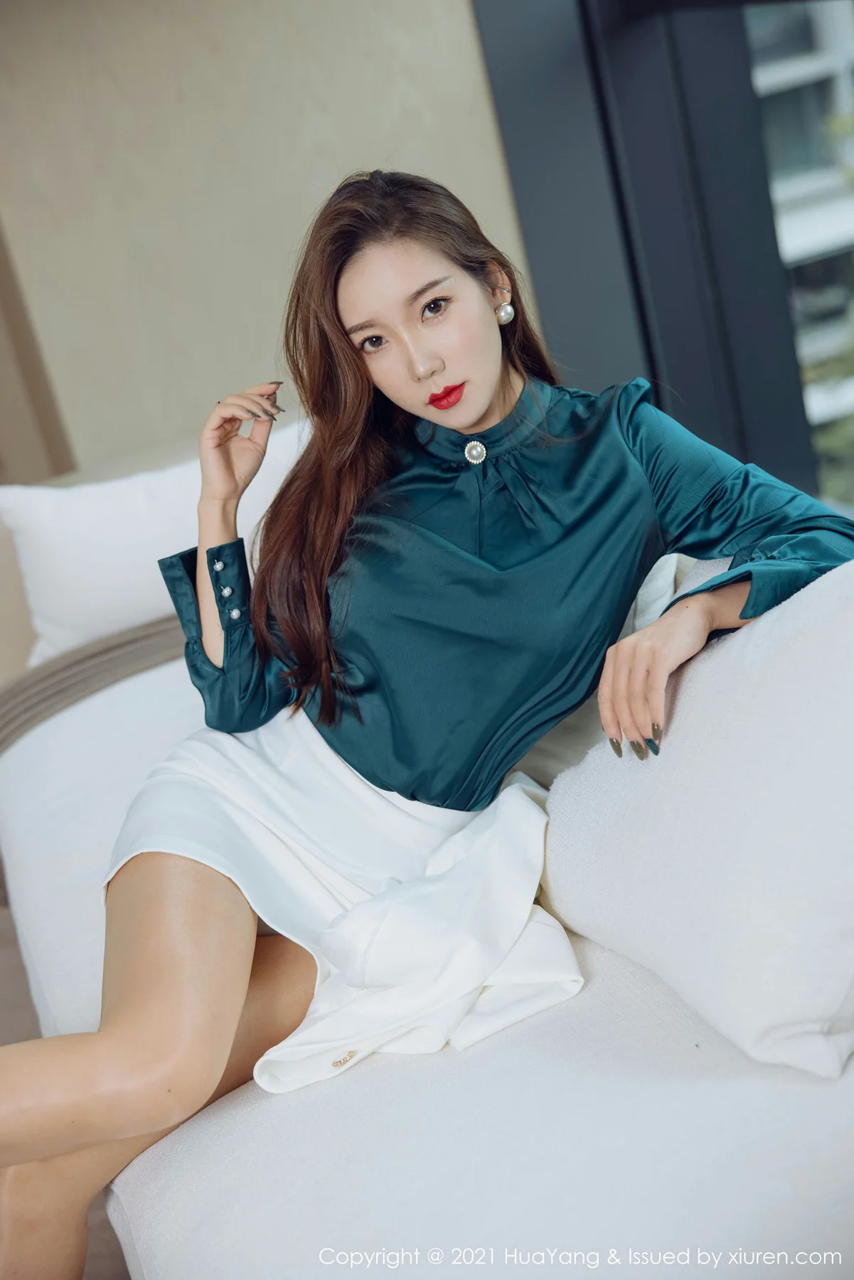 HuaYang 花漾show Vol.456 职业装OL 艾静香 三亚旅拍2 - 6