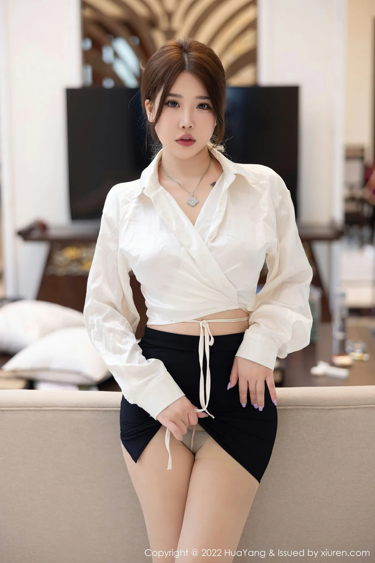 HuaYang 花漾show Vol.516 小海臀Rena 黑色短裙西双版纳旅拍22 - 2