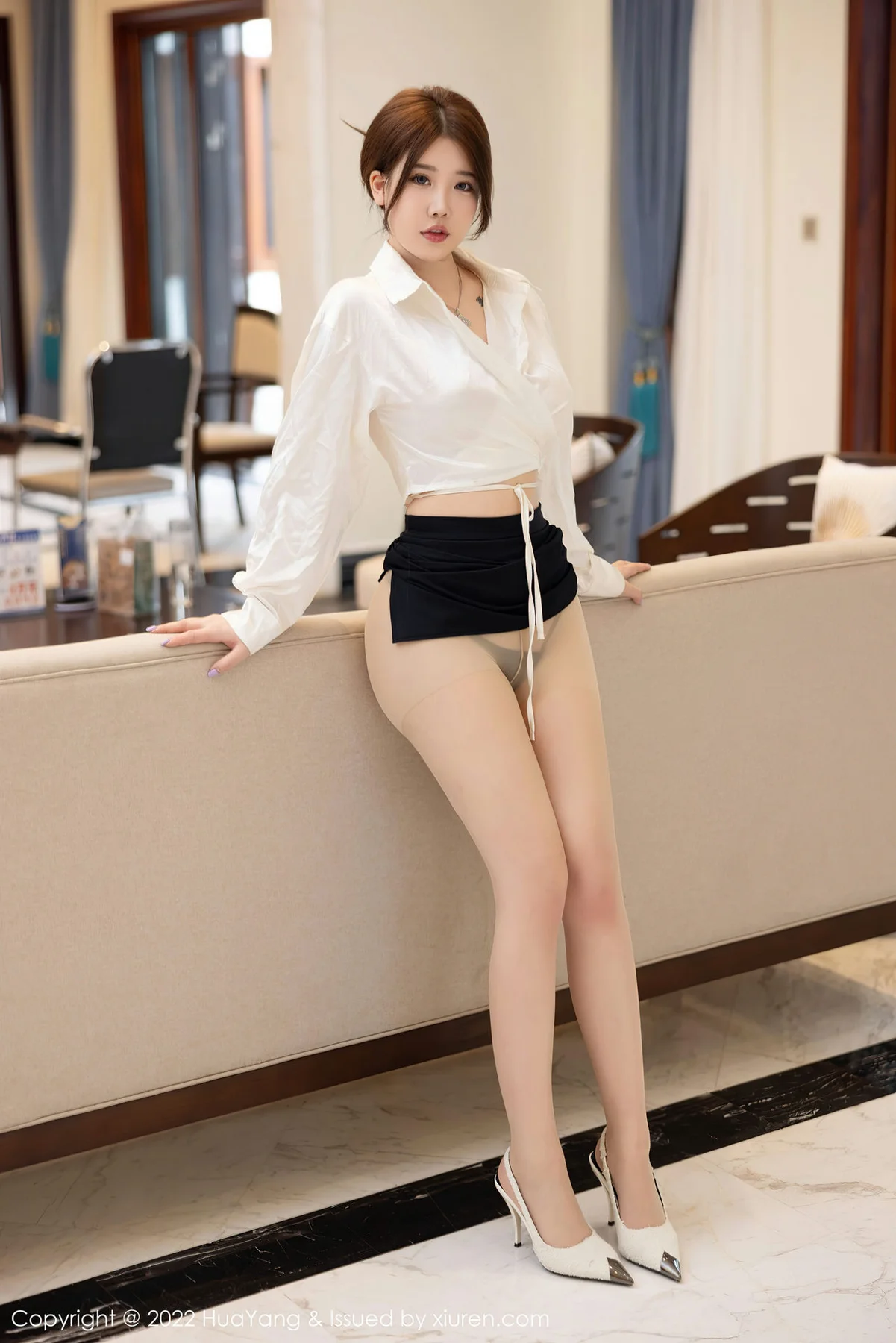 HuaYang 花漾show Vol.516 小海臀Rena 黑色短裙西双版纳旅拍22 - 7