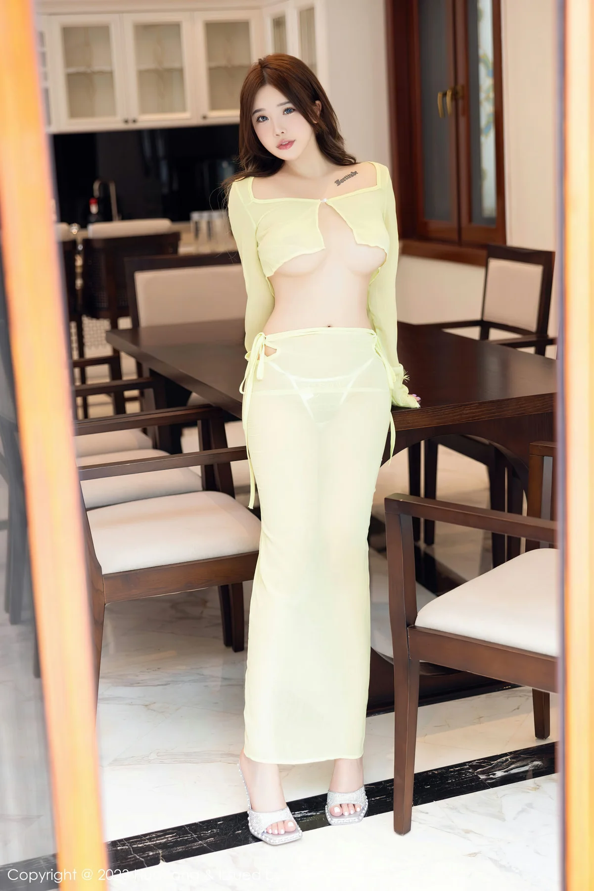 HuaYang 花漾show Vol.540 小海臀Rena 薄纱轻透服饰性感写真 - 5