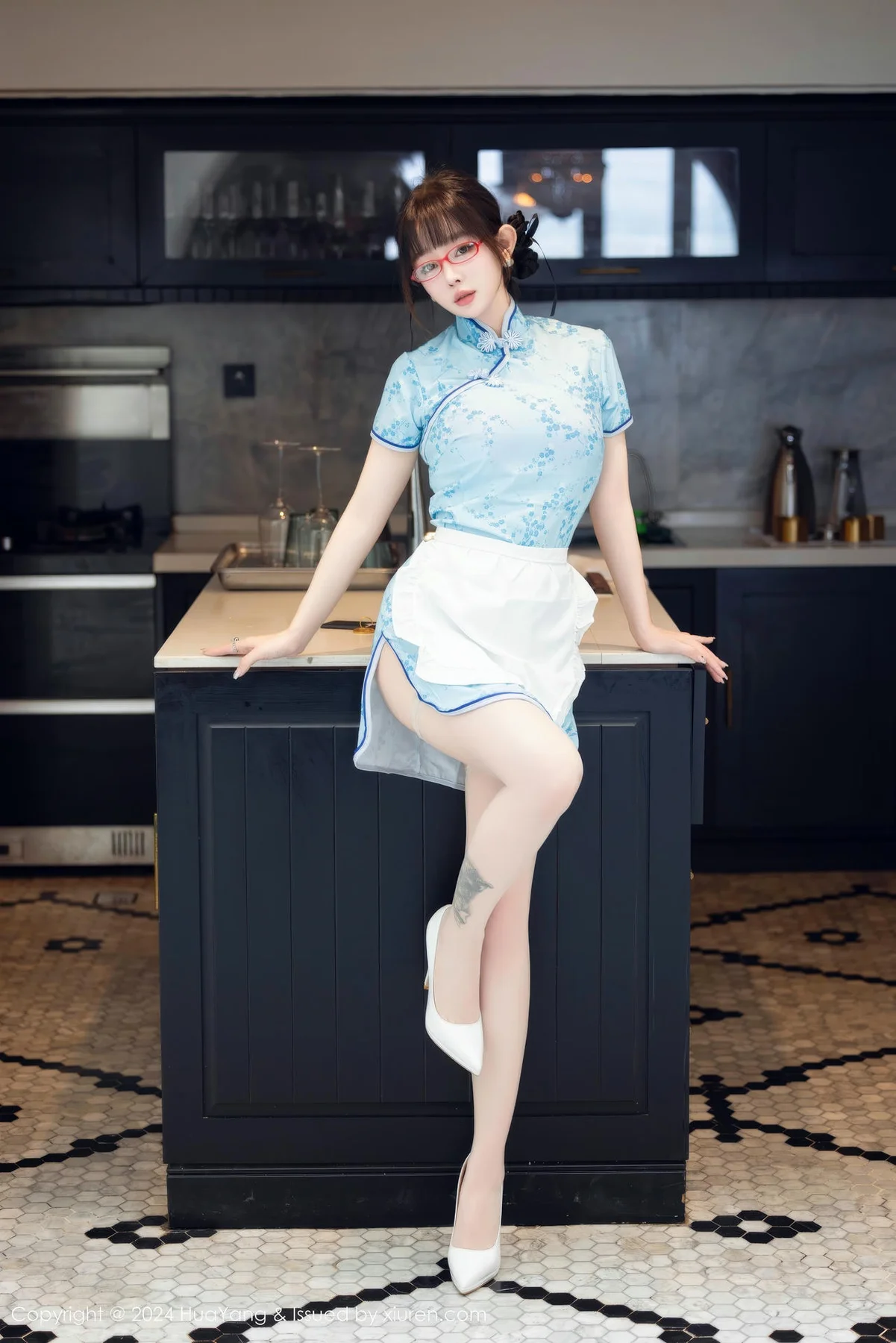 HuaYang 花漾show Vol.593 王雨纯 旗袍美腿大理旅拍33 - 3