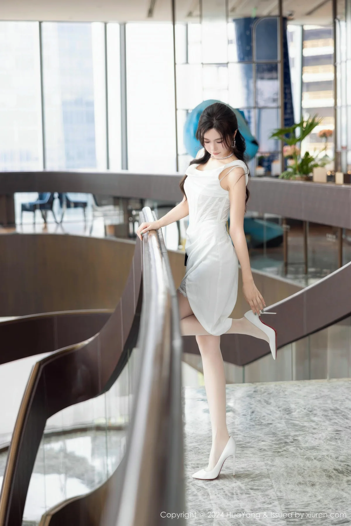 HuaYang 花漾show Vol.612 绮里嘉ula 性感美女写真 - 4