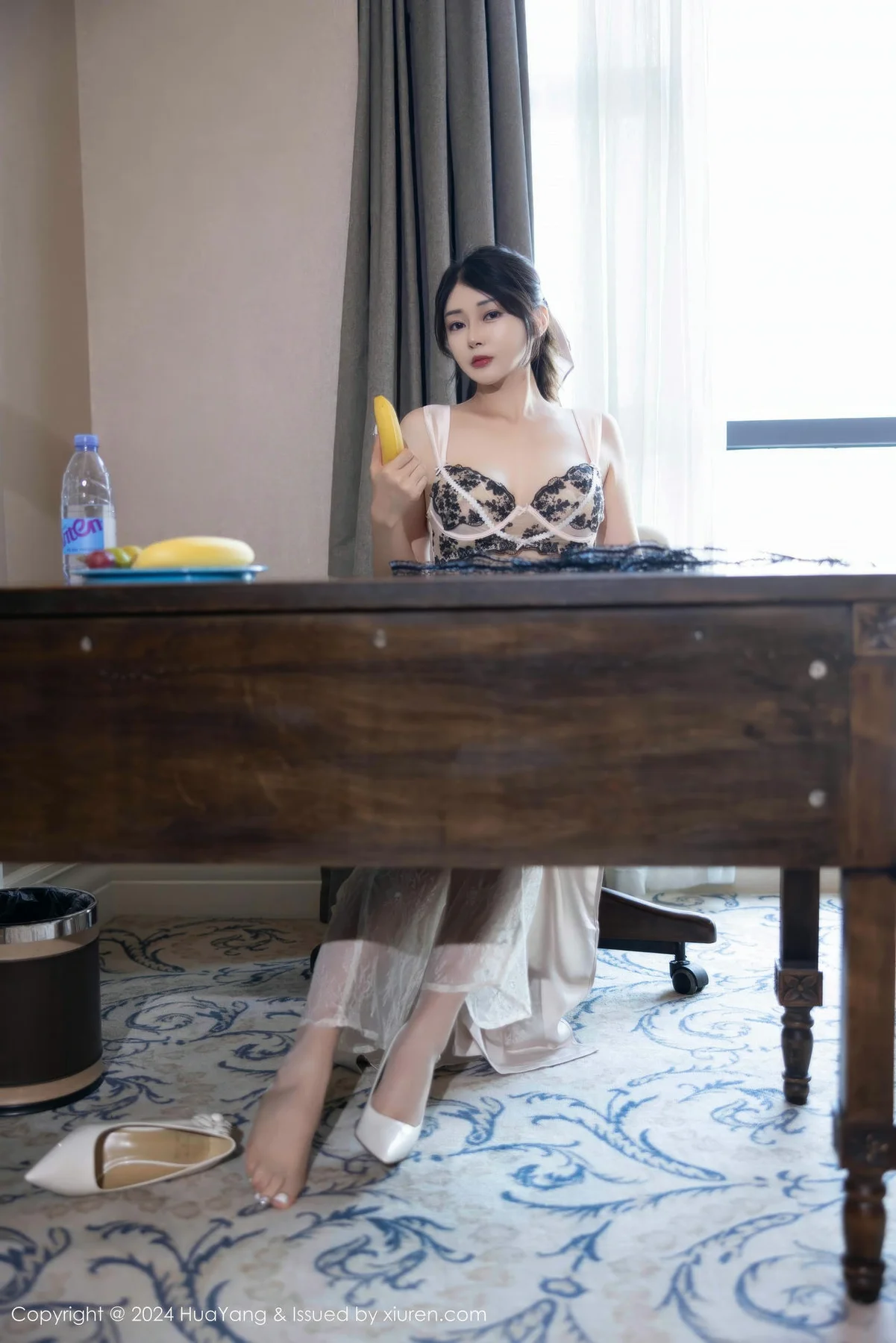 HuaYang 花漾show Vol.613 凯竹Quinn美腿酥胸美女 - 4