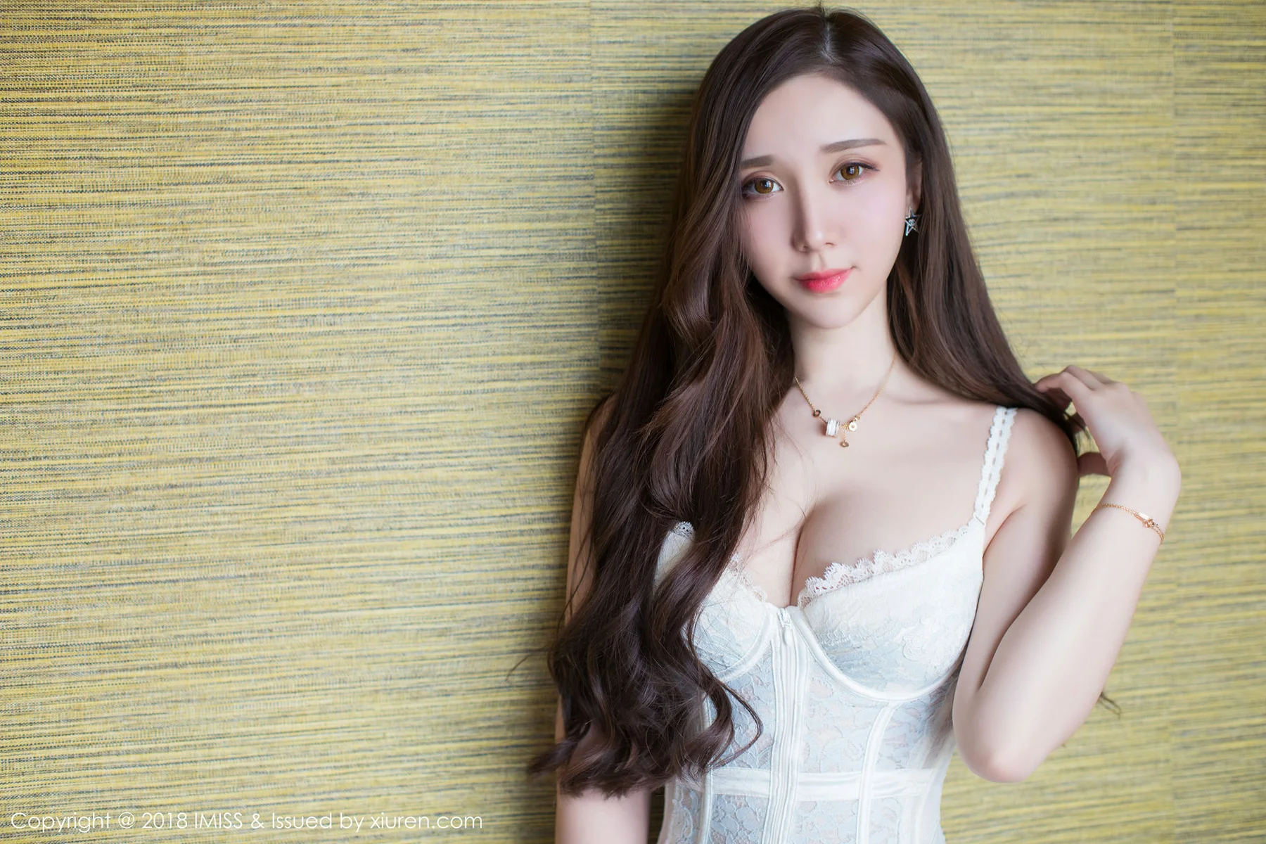 IMiss 爱蜜社 Vol.242 Modo 淼淼萌萌哒 - 1