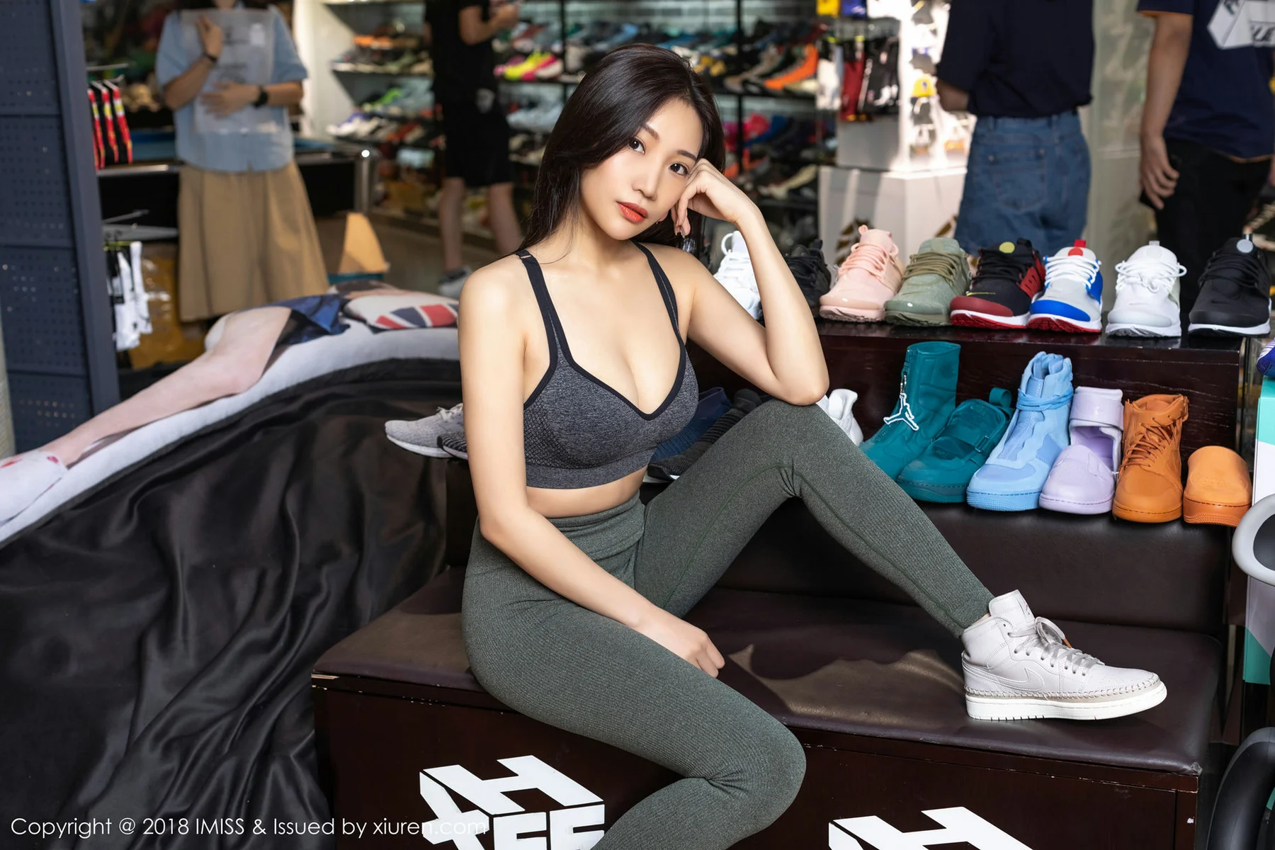 IMiss 爱蜜社 Vol.309 小狐狸Kathryn 湿身玉背 - 1