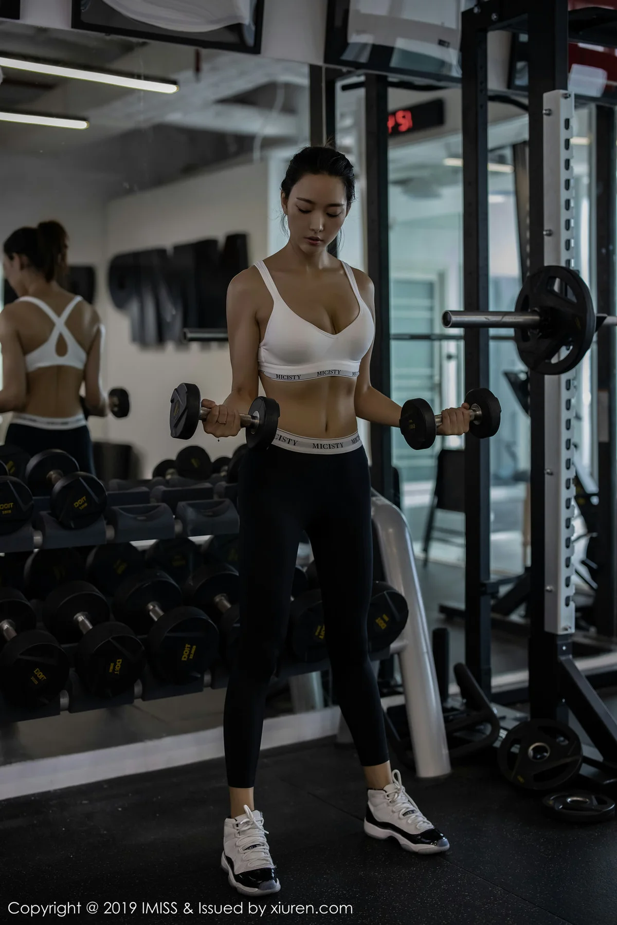 IMiss 爱蜜社 Vol.396 健身辣妹美女新模特 嫣儿首套写真 - 4