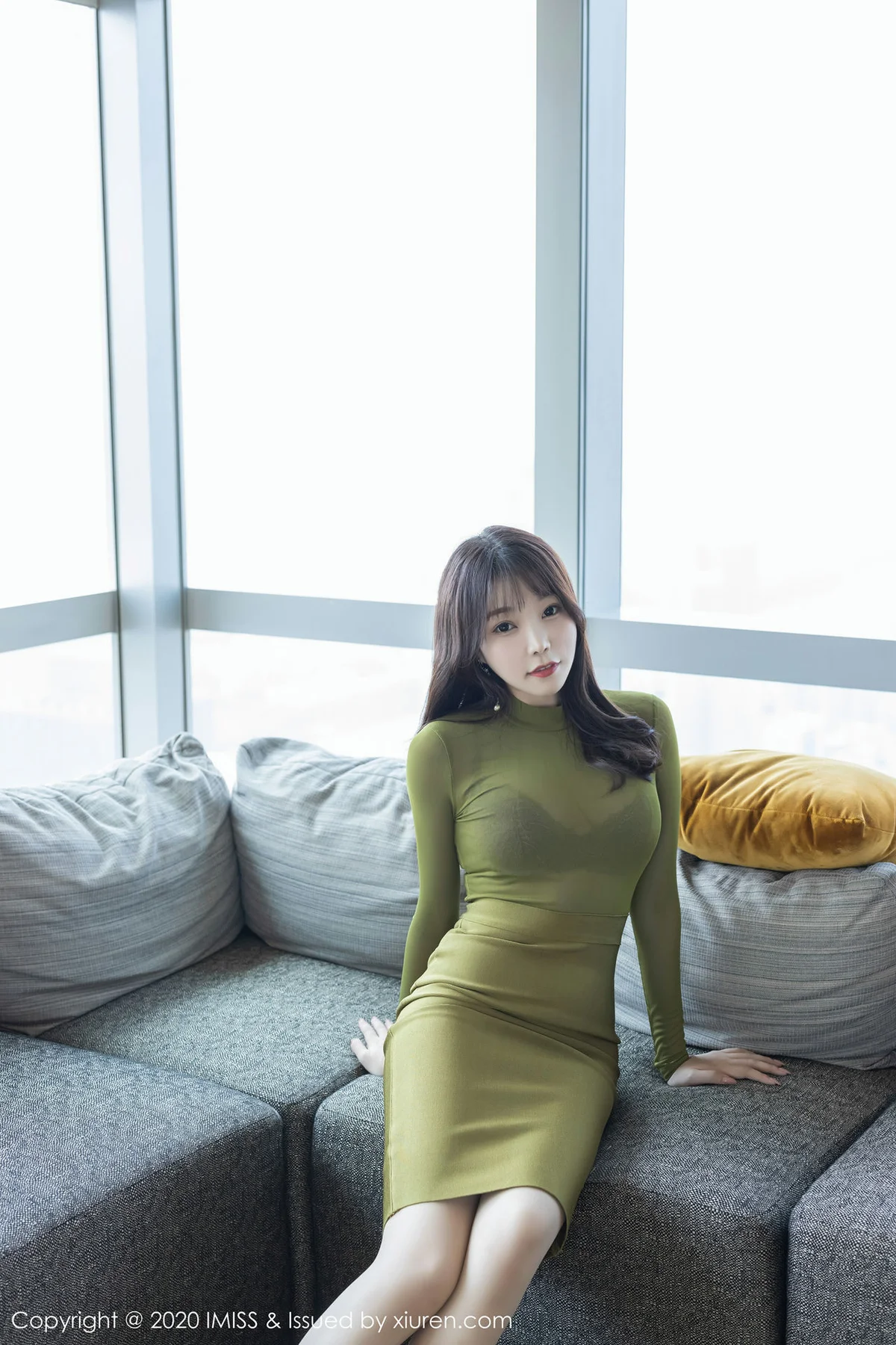 IMiss 爱蜜社 Vol.442 镂空内衣与朦胧丝袜 芝芝Booty性感写真 - 1